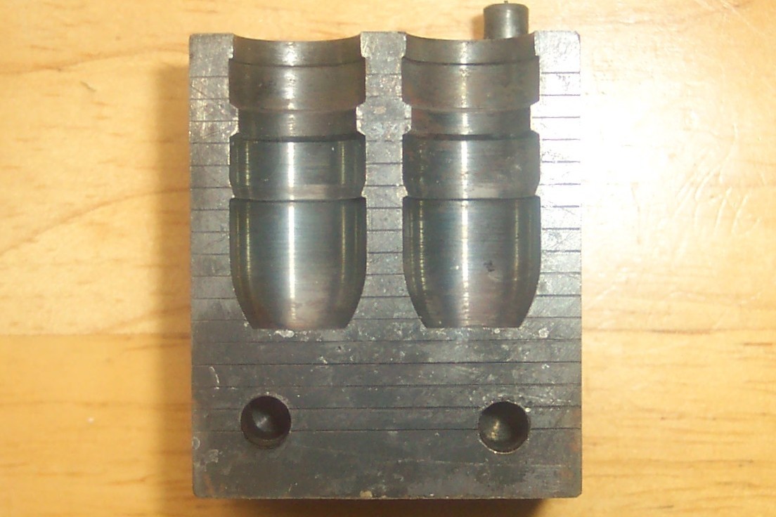 LYMAN/IDEAL 429649  .44 MAGNUM 325 GRAIN FLAT NOSE GAS CHECK MOLD