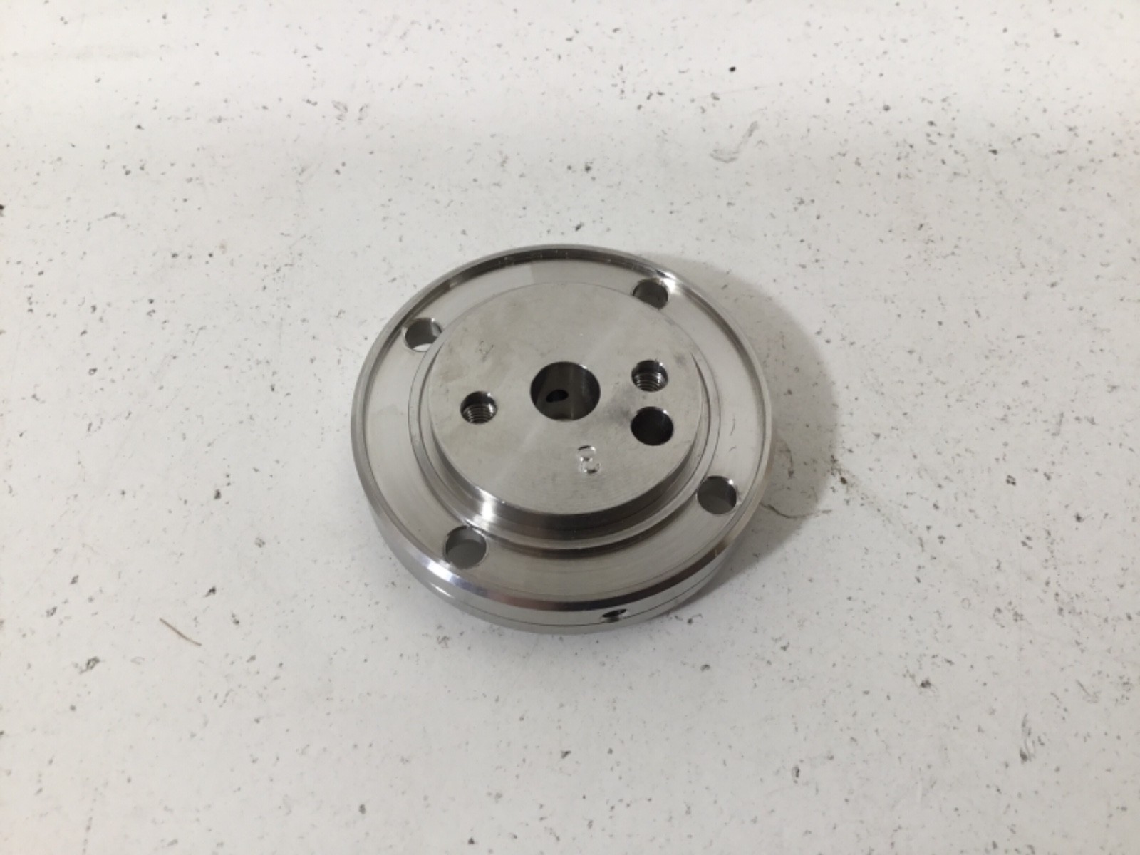 NEW WATERS 26650 Pump Head Support Assembly Chromatograph