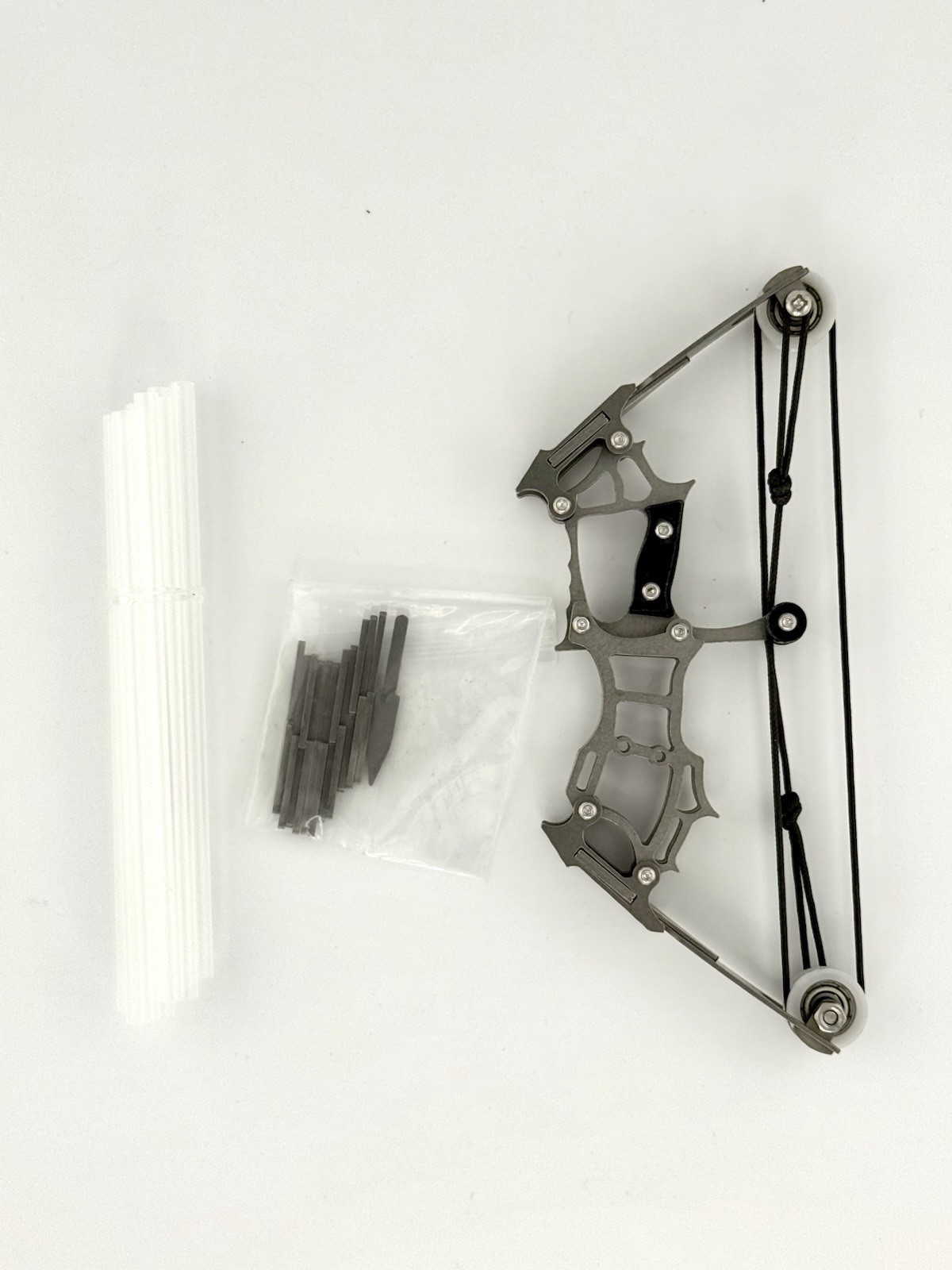 Mini Metal Compound Bow Model w/ Arrows & Target Card - New
