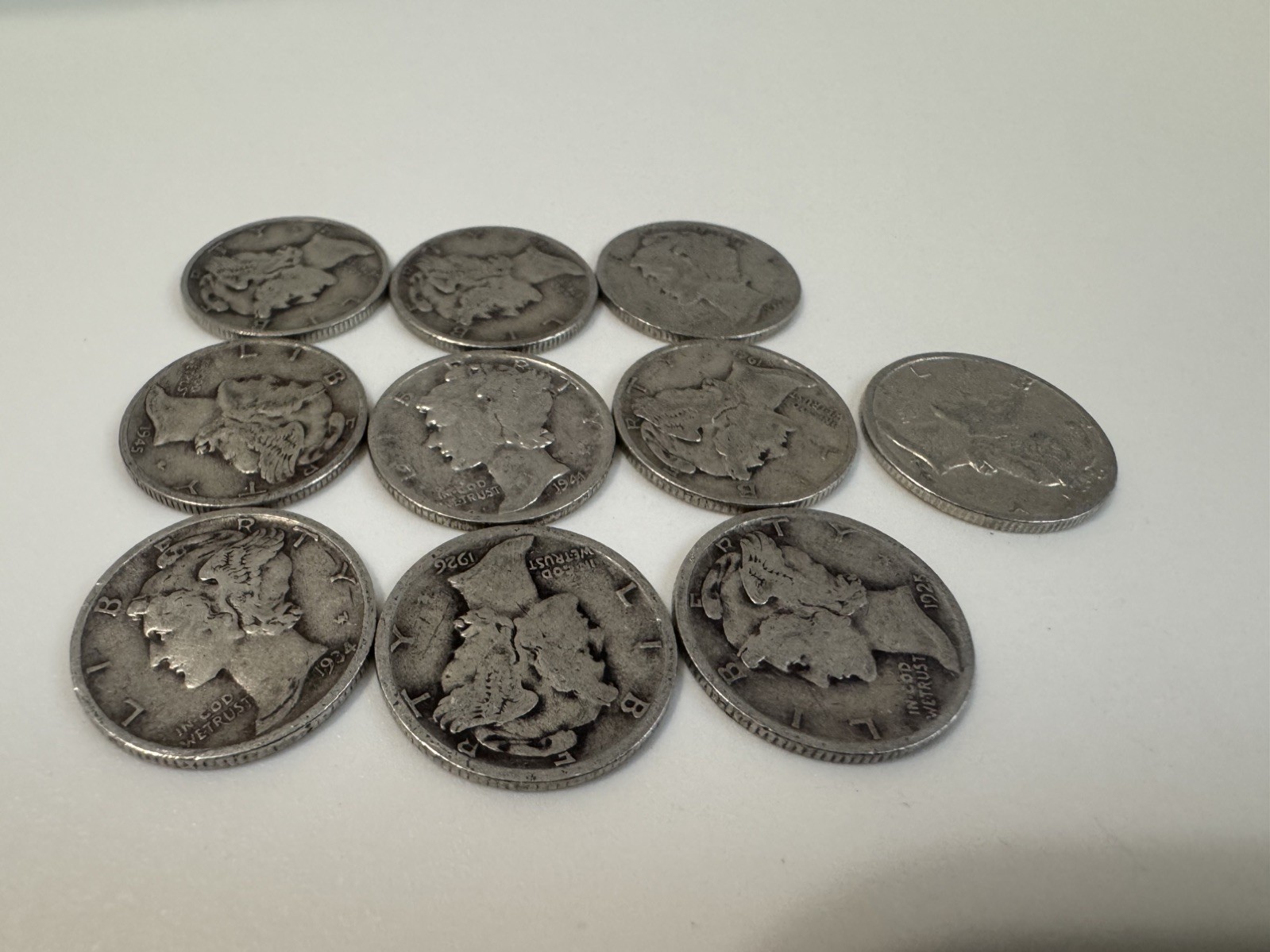 [Lot of 10] Mercury Dimes 1916-1945 - 90% Silver - Choose # of Lots of 10 Coins!
