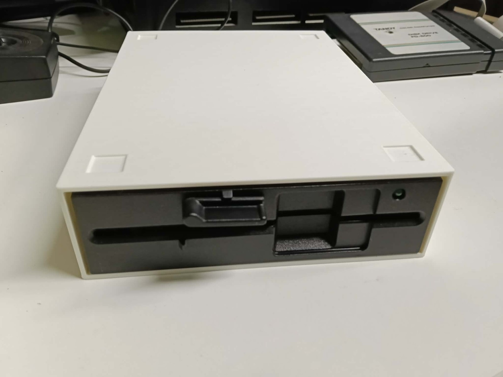 5.25" floppy drive case for retrocomputing