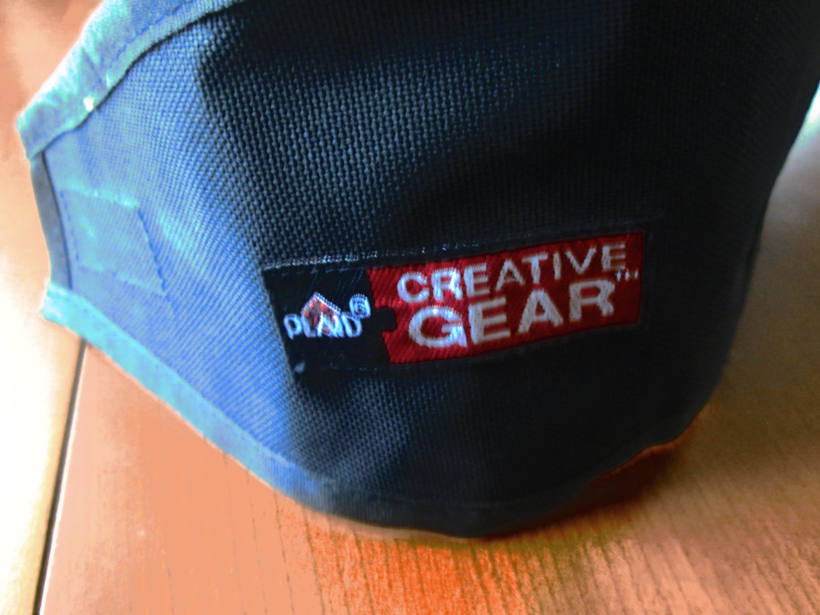 PLAID CREATIVE GEAR - ROLL UP PAINT STORAGE - PAINTER'S BAG