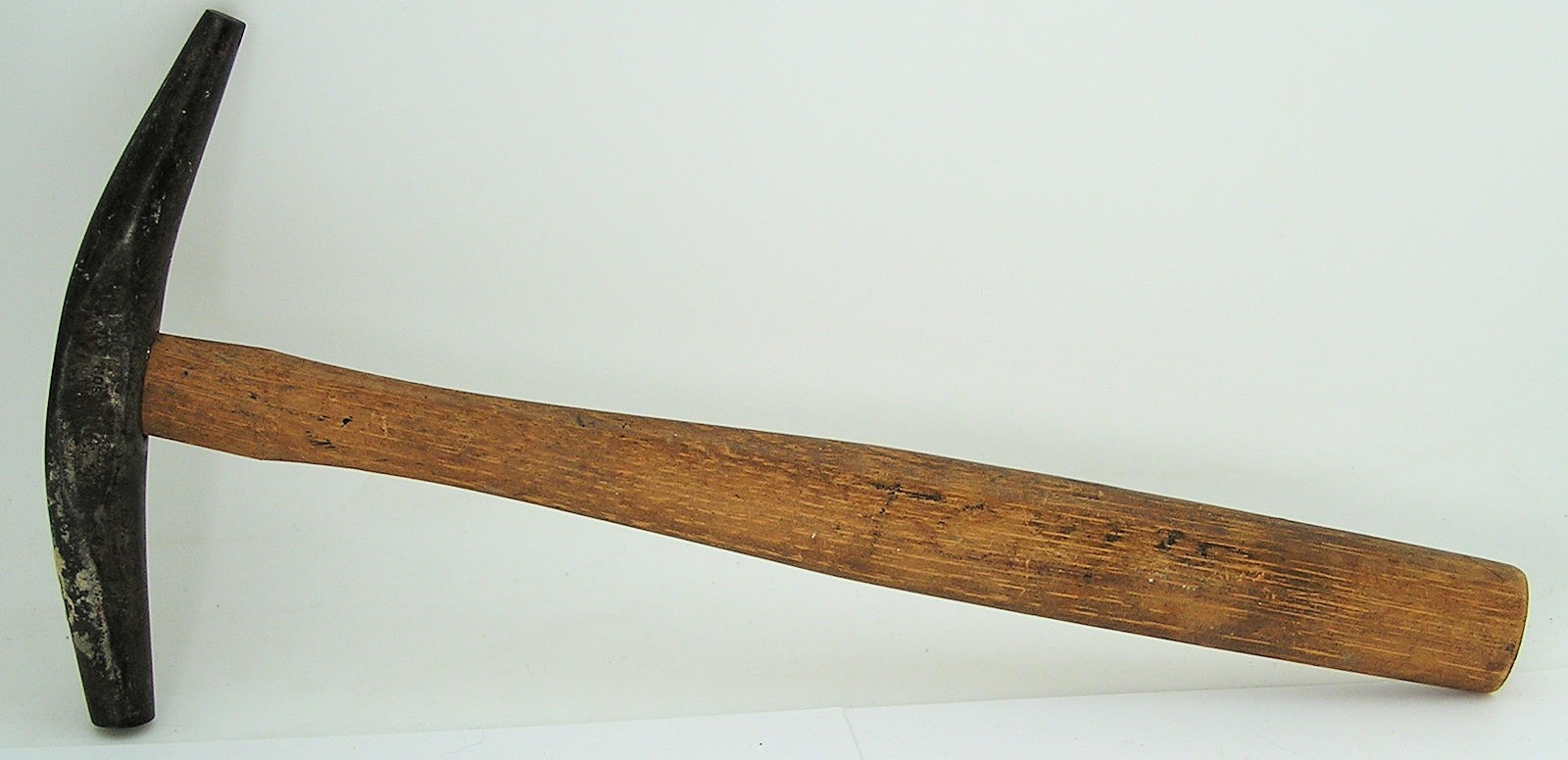 Vintage C.S. Osborne Co. Harrison,N.J. Tack Upholstery Curved Head Hammer