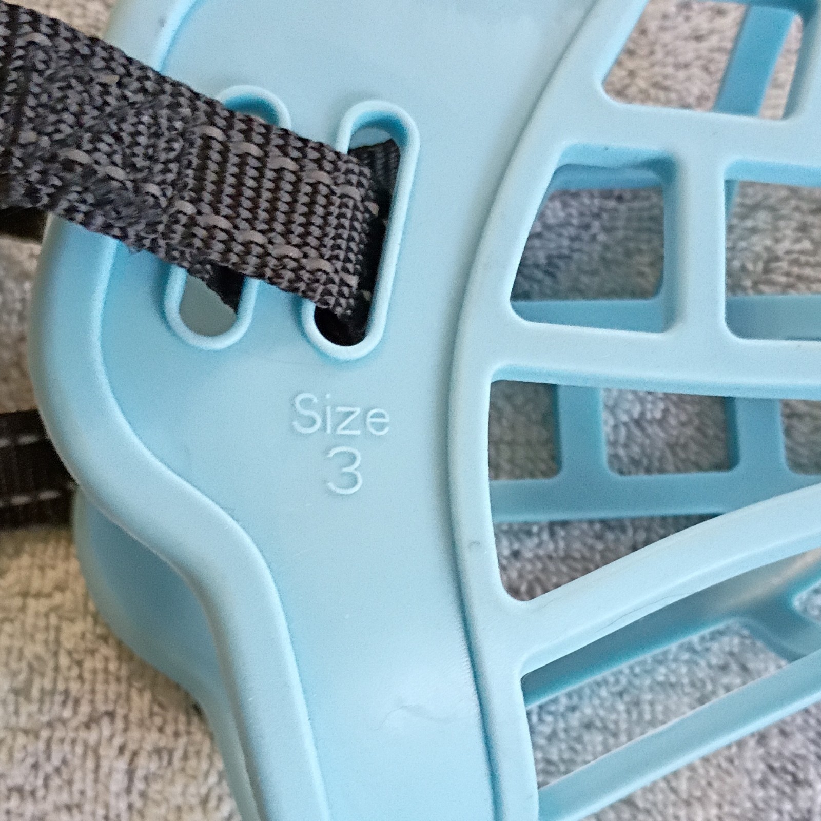 NeithZau Soft Silicone Basket Dog Muzzle, Adjustable Nylon Straps, Blue Size 3
