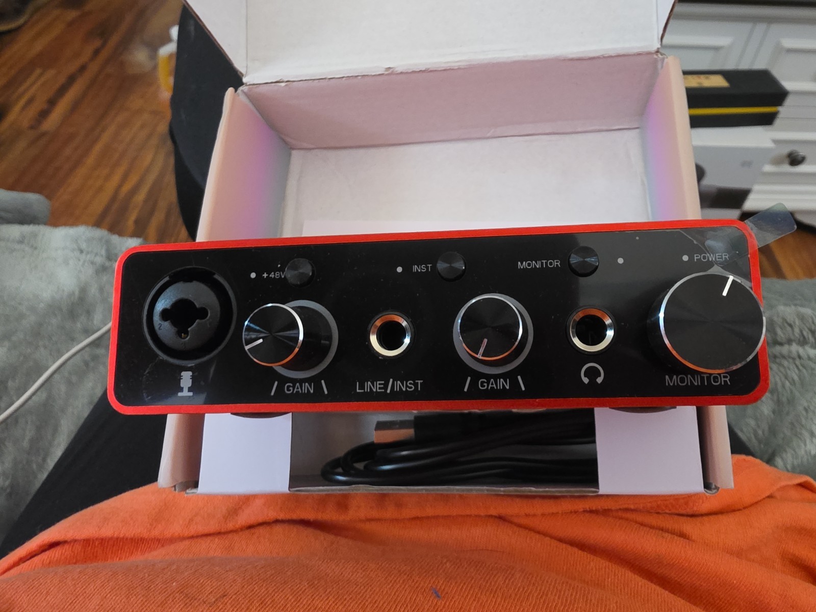 USB Audio Interface Solo (24Bit/192kHz)+48VPhantom Power BY025 AR001B