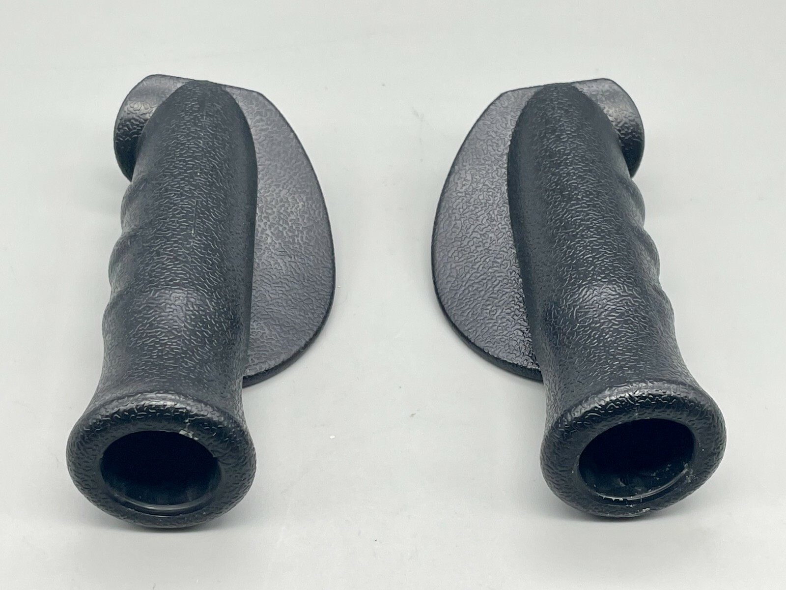 Hand Grips,1Pair, Replacement Parts, for Rollator Walker Drive R728 and R726