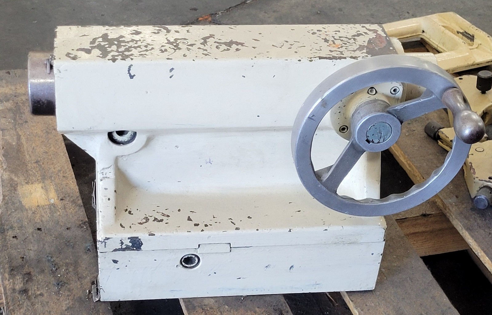 Summit Lathe Model 20X4X120 Tailstock – Center Height 10”