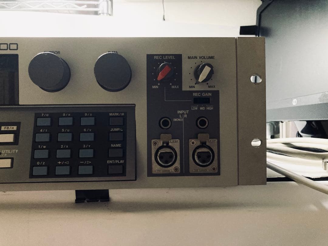 Akai S1100 Vintage Sampler New Backlight Gotek Floppy Emulator Upgraded Memory