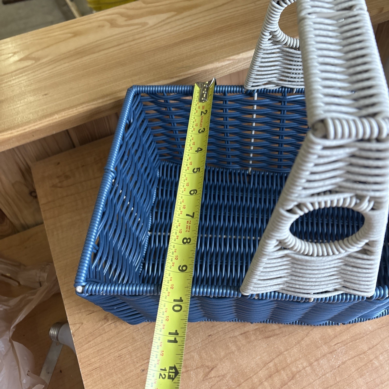 Vintage Wicker Basket Boat Shaped Blue With Gray Handle Nautical Decor 🔥🔥🔥
