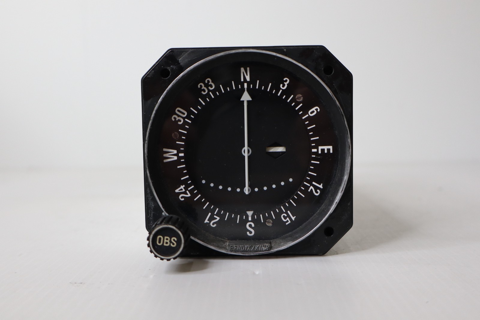 Bendix King KI 208 VOR/LOC Indicator 066-3056-00 (11-33V) with FAA 8130-3 Form