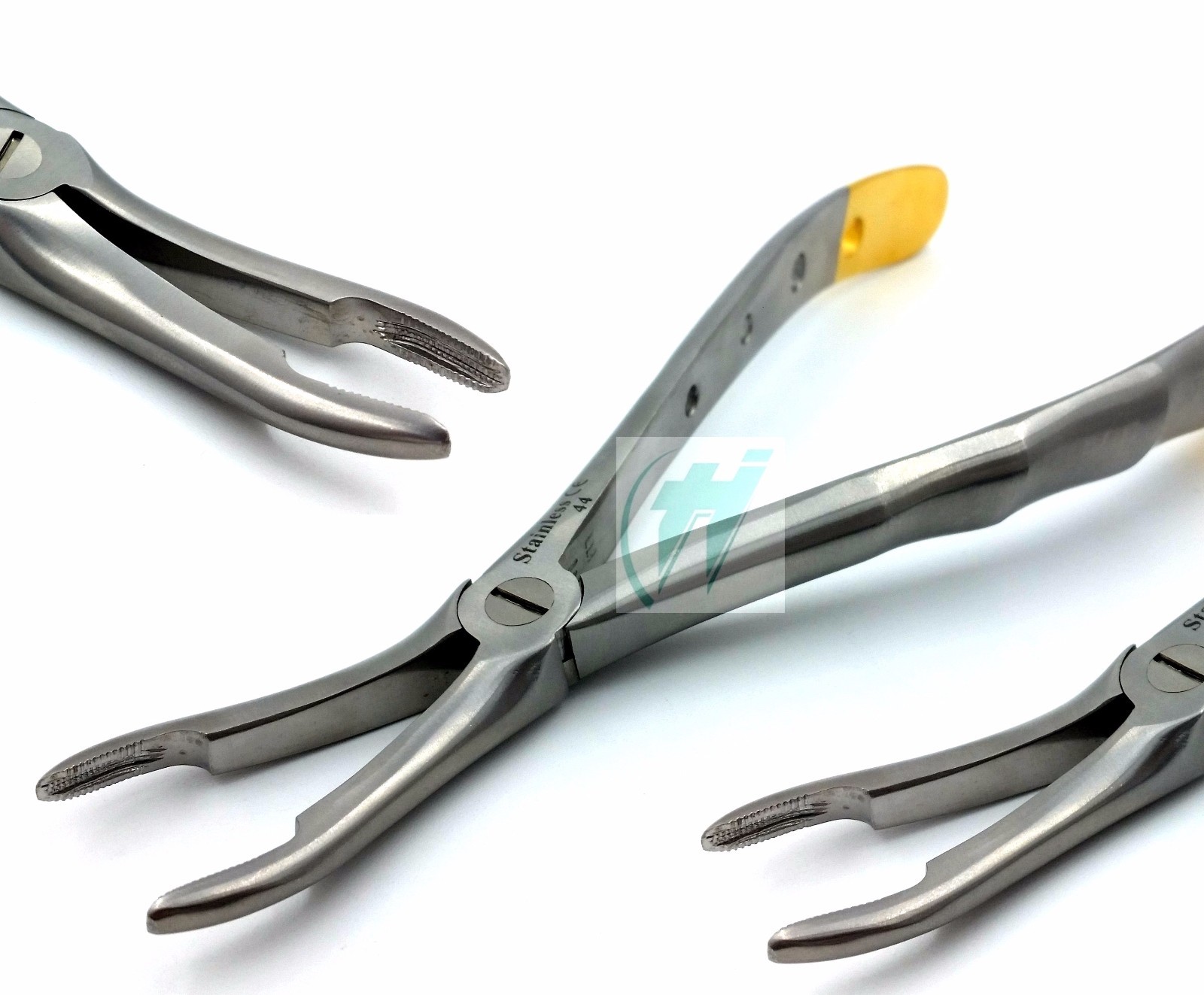 PREMIUM GRADE AUTOCLAVABLE UPPER ROOTS CURVED DENTAL EXTRACTING FORCEP #44