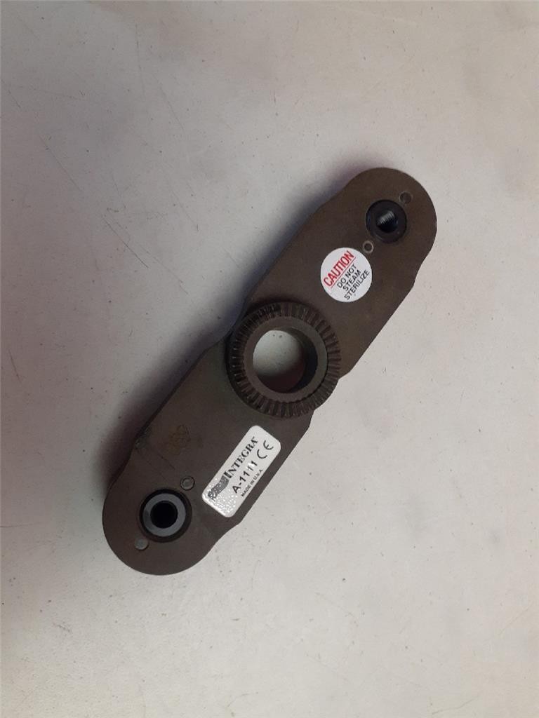 Integra Mayfield A1111 A-1111 Tri-Star Radiolucent Swivel Adaptor Adapter Part