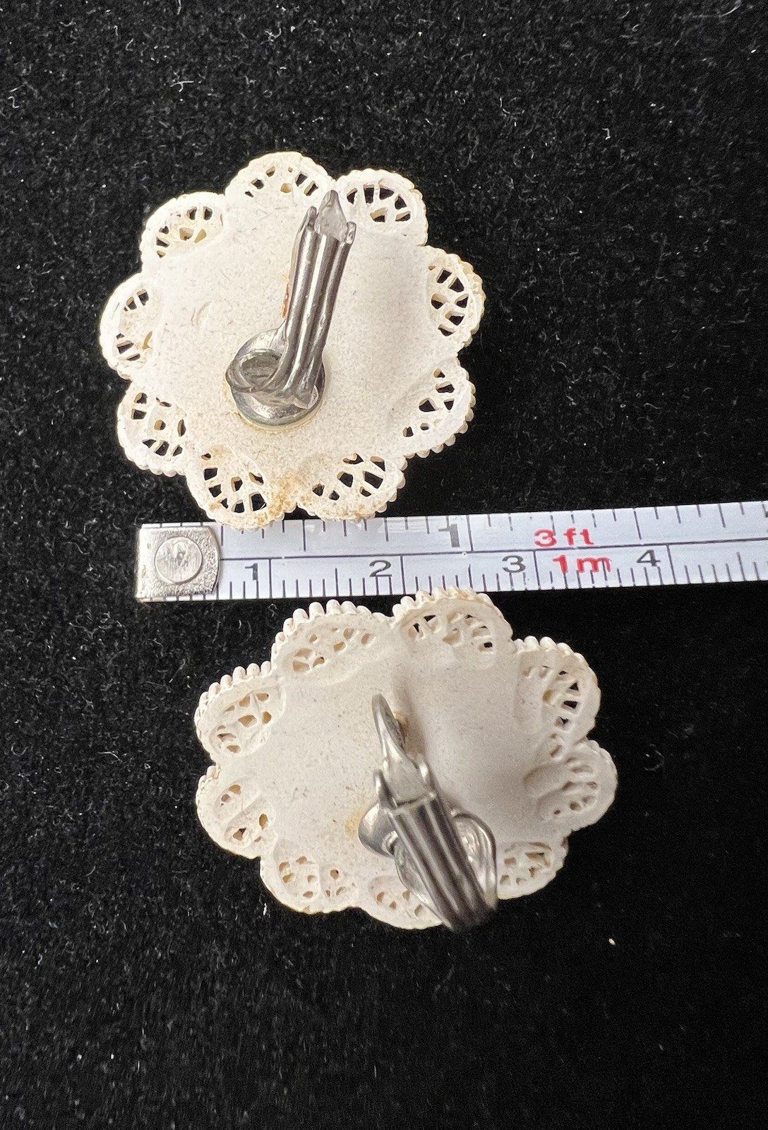 Lace Style With Rose Pattern Clip On Earrings
