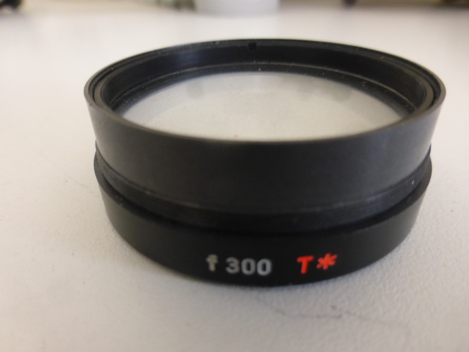 ZEISS f 300 T* 48mm DIAMETER