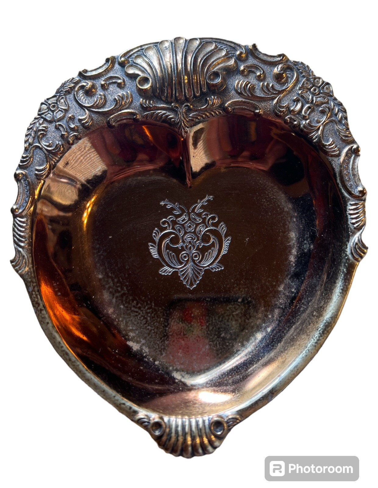 TAJ Importing Co. Japan Ornate Heart Shaped Trinket Dish