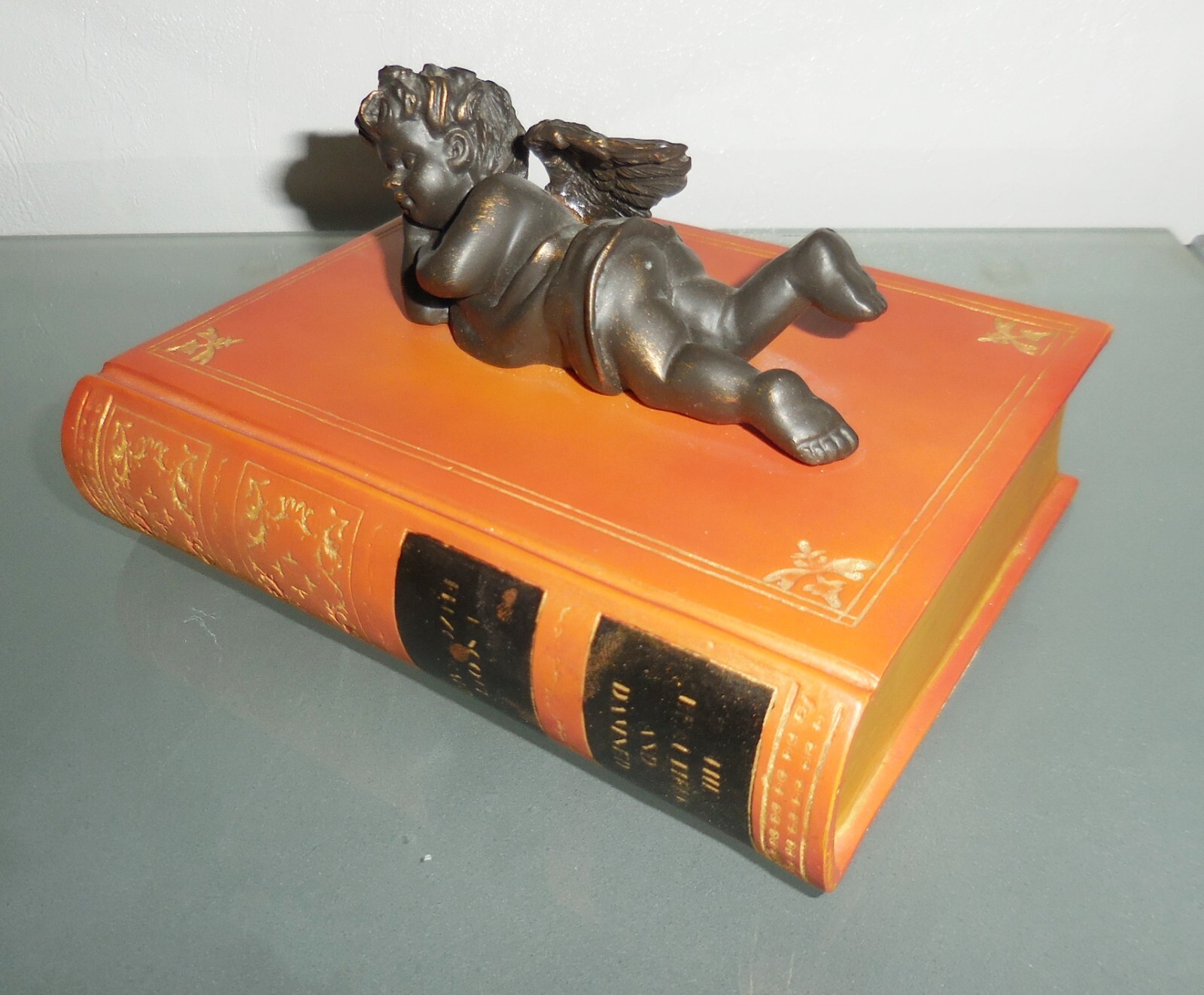 VINTAGE S. FITZGERALD PAPERWEIGHT FIGURINE BOOK THE BEAUTIFUL & THE DAMNED