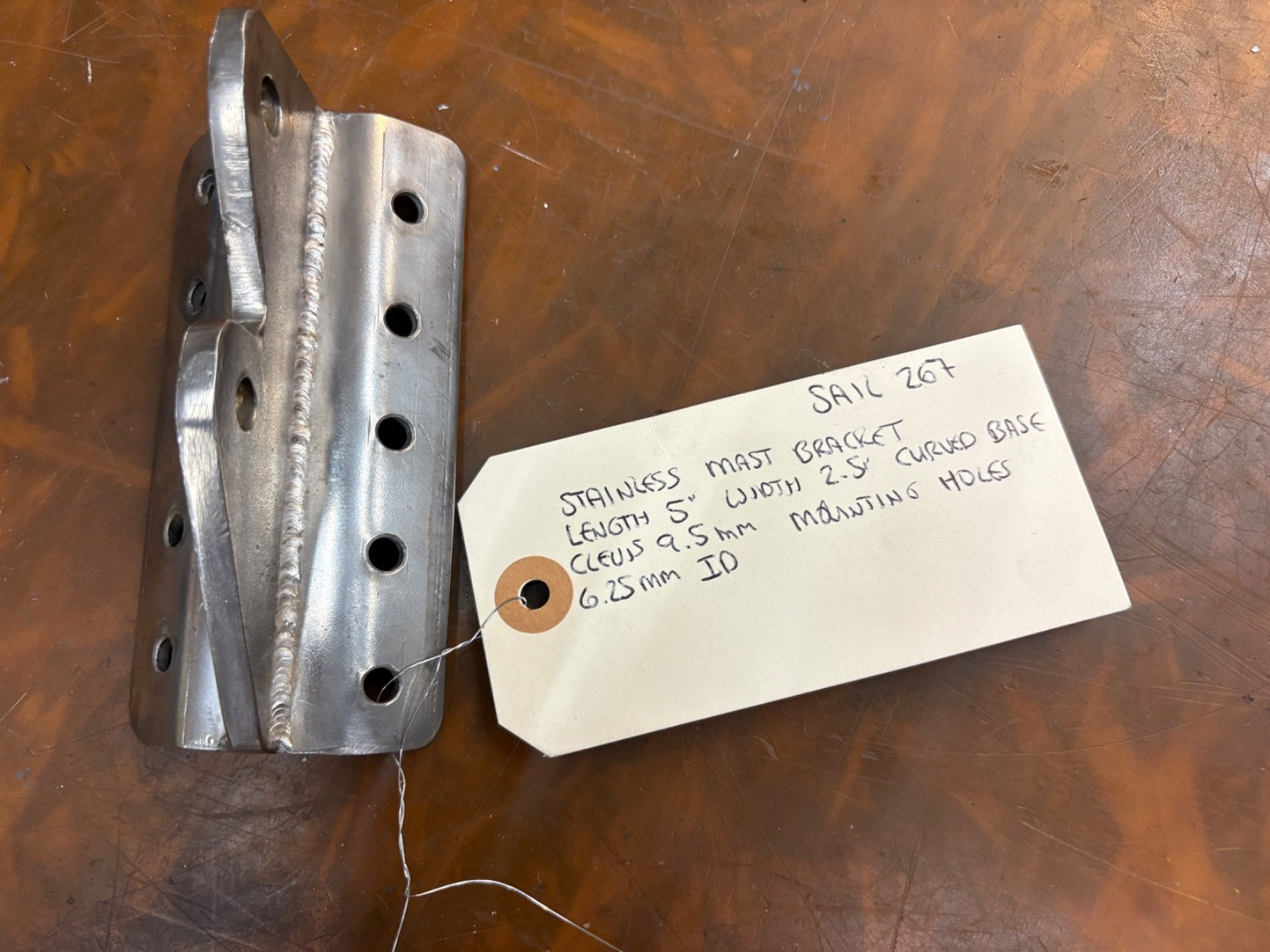 STAINLESS MAST BRACKET LENGTH 5" WIDTH 2.5" CURVED BASE CLEVIS 0.37" (9.5MM)...