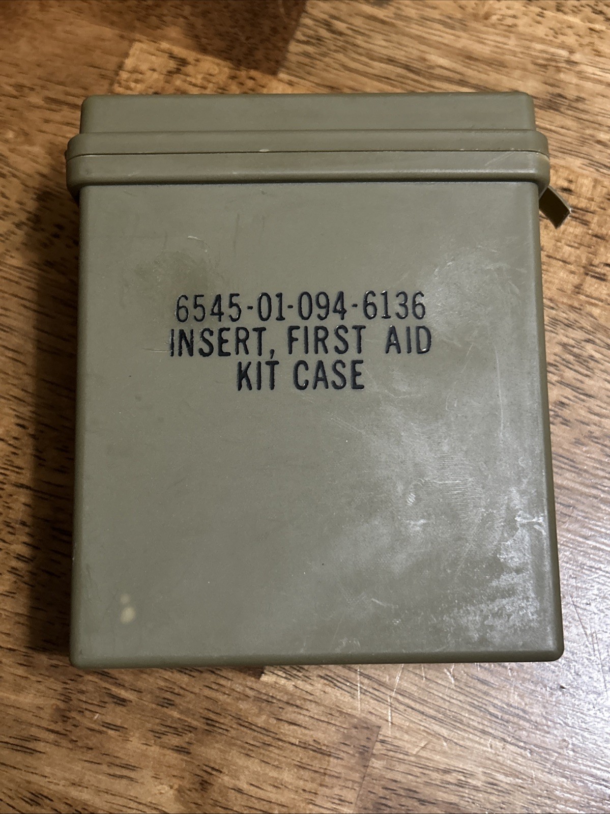 ORIGINAL POST VIETNAM WAR US ARMY JUNGLE FIRST AID KIT INSERT W/ CONTENTS