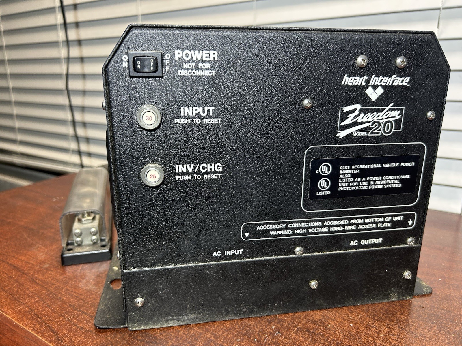 Heart Interface Freedom 20 Inverter Charger 12V