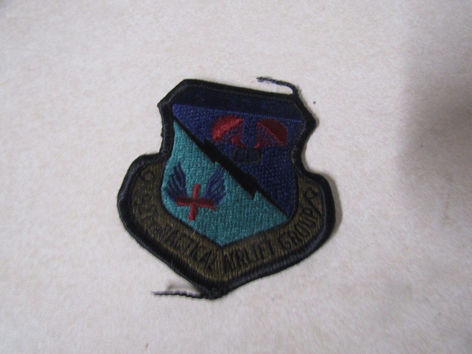 US MILITARY PATCH OLDER SEW ON USAF AIR FORCE 927TH TACTICAL AIRLIFT GROUP