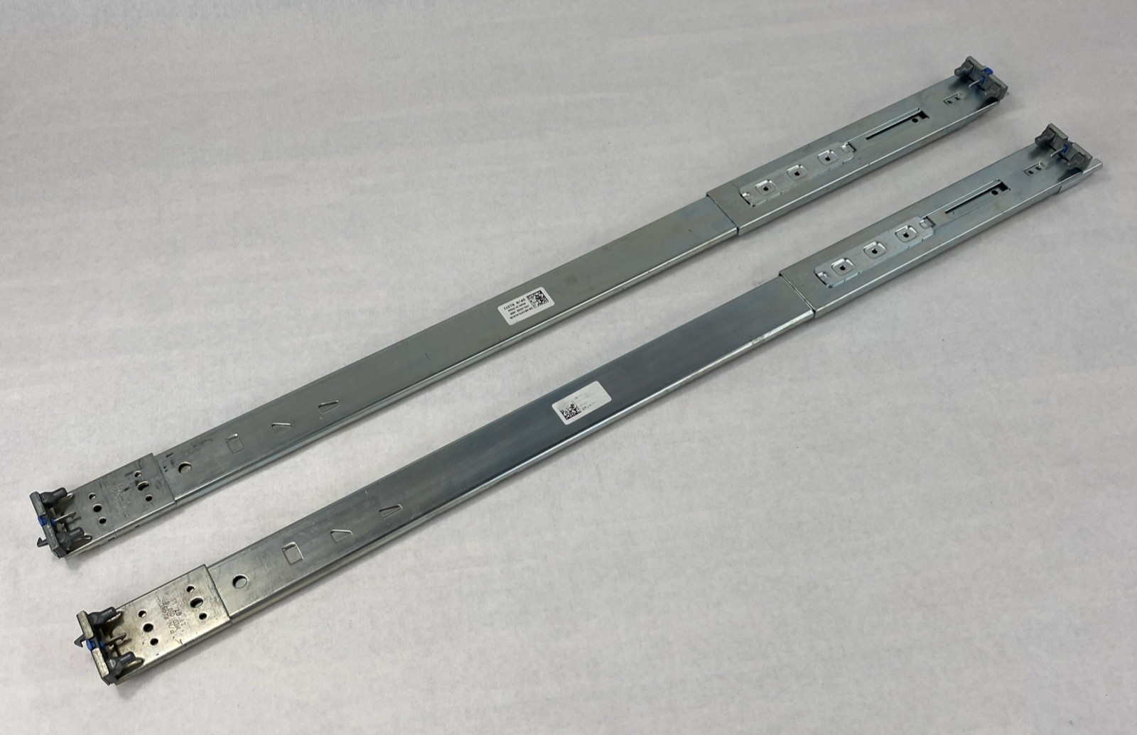 Dell R137J N915J Left and Right A1 Sliding Rail Set