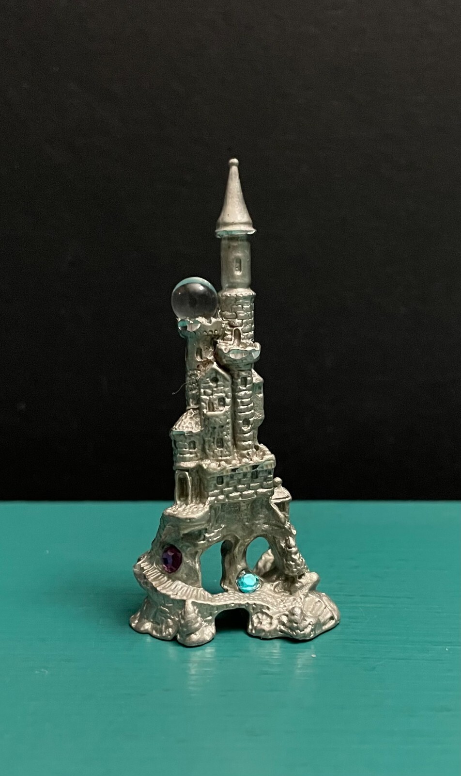 J Craft Pewter Princess Fairy Tale Castle Towers Cliff Seaside Figurine GOT RPG