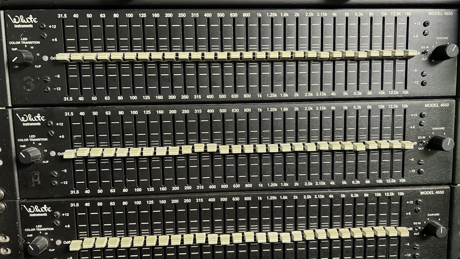 White Instruments Model 4650 28 Band Equalizer Vintage