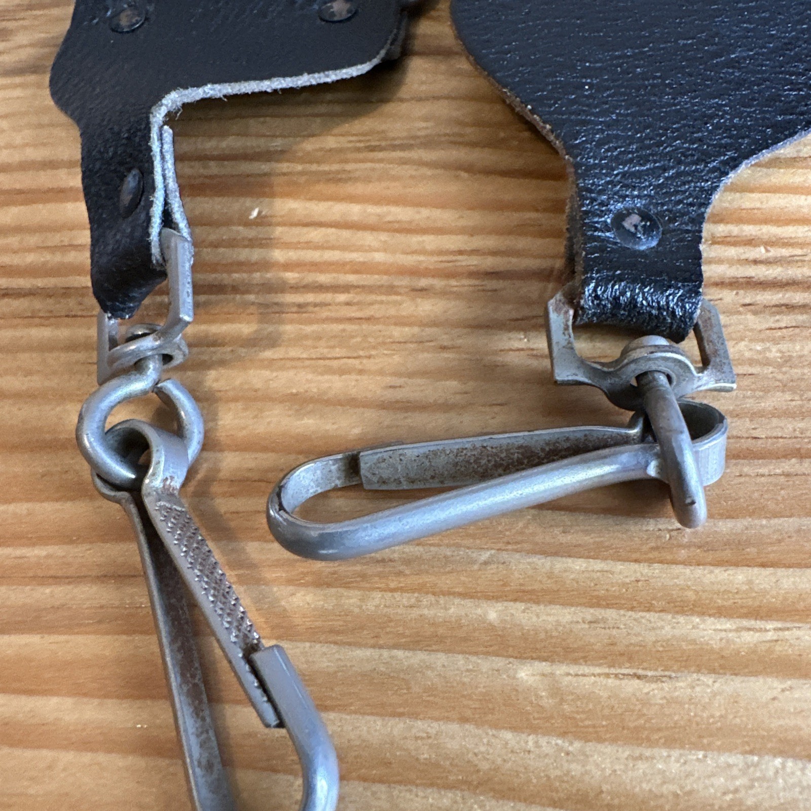 Camera Shoulder/ Neck Strap. Unbranded. Fully Adjustable