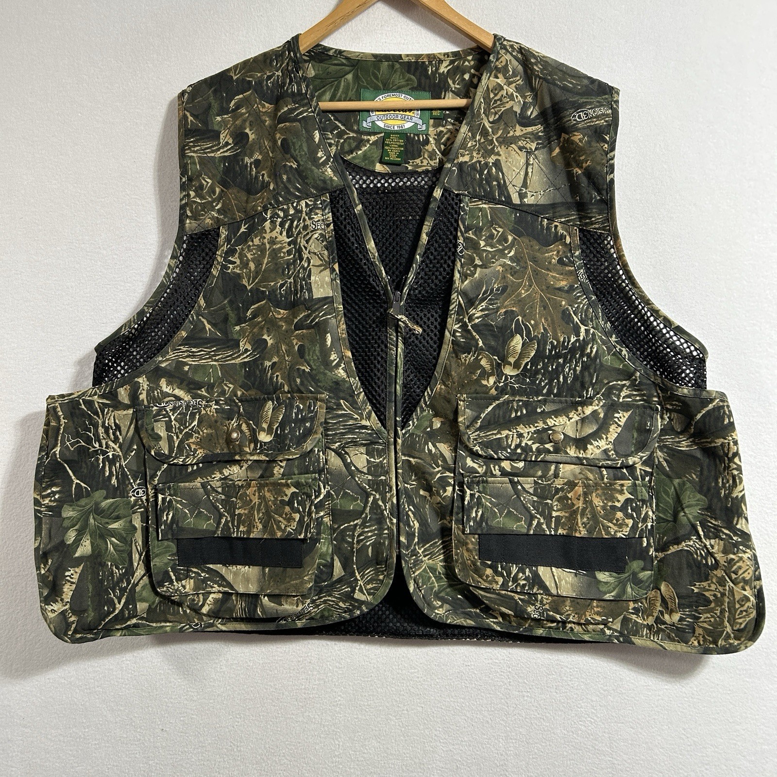 Cabelas Vest Mens 2XL XXL Camo Seclusion 3D Fishing Hunting Mesh Tactical Game