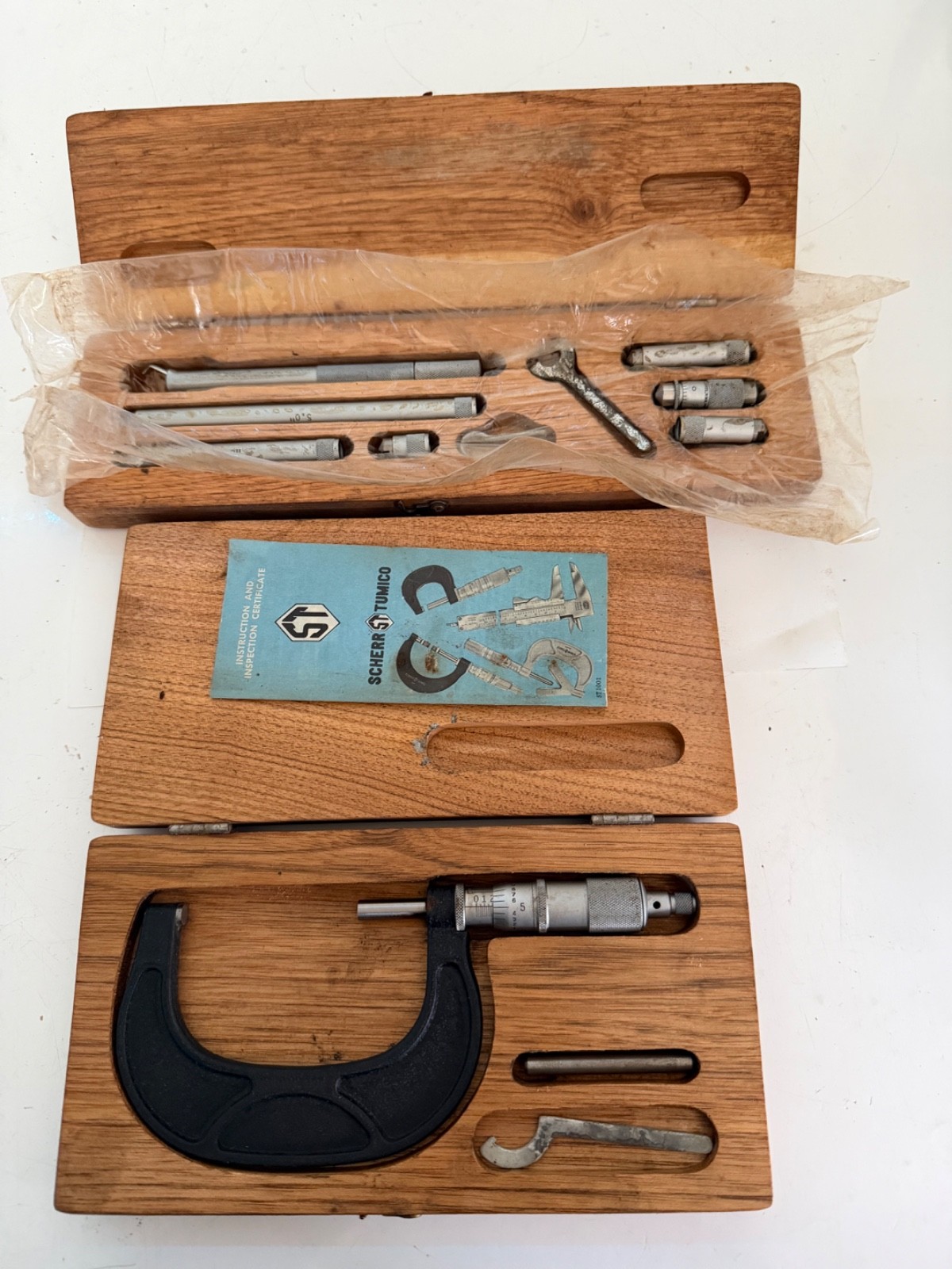 VINTAGE SCHERR TUMICO MICROMETER WITH INSIDE TUBULAR SET