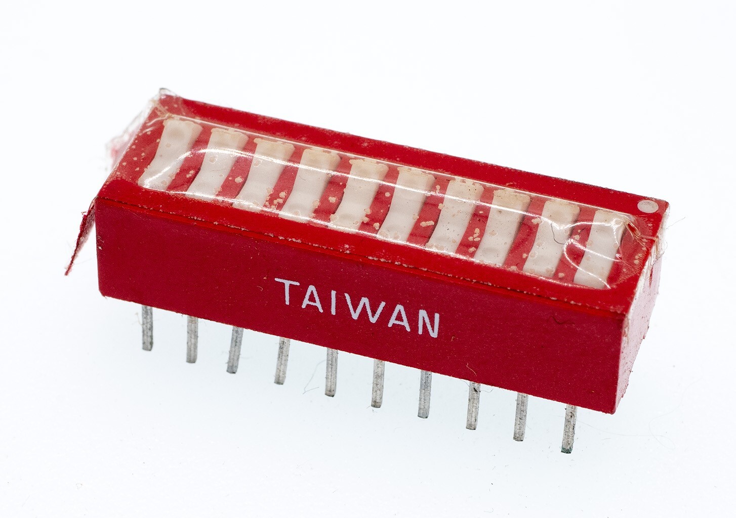 Taiwan, Sealed 10 Position 20 Pin SPDT Through-Hole DIP Switch, Lot of 10