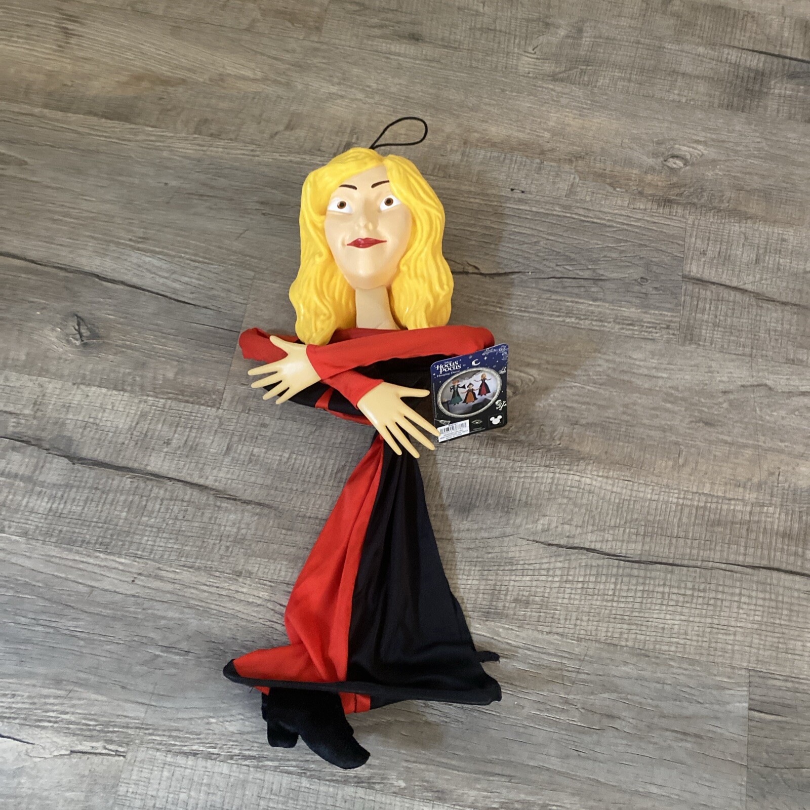 Halloween Multicolor Hocus Pocus Sarah Hanging Figure Decoration, 36 in