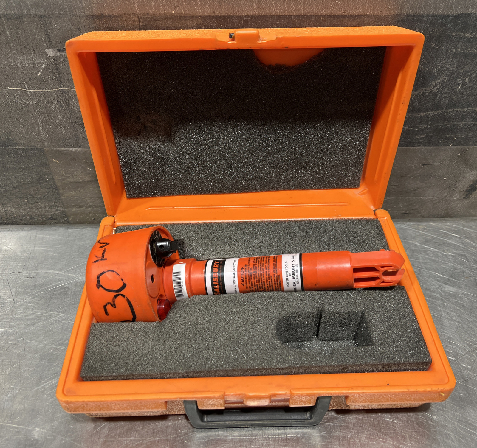 SALISBURY Model WHSCO 4244 Audio Visual AC VOLTAGE DETECTOR. Our #14