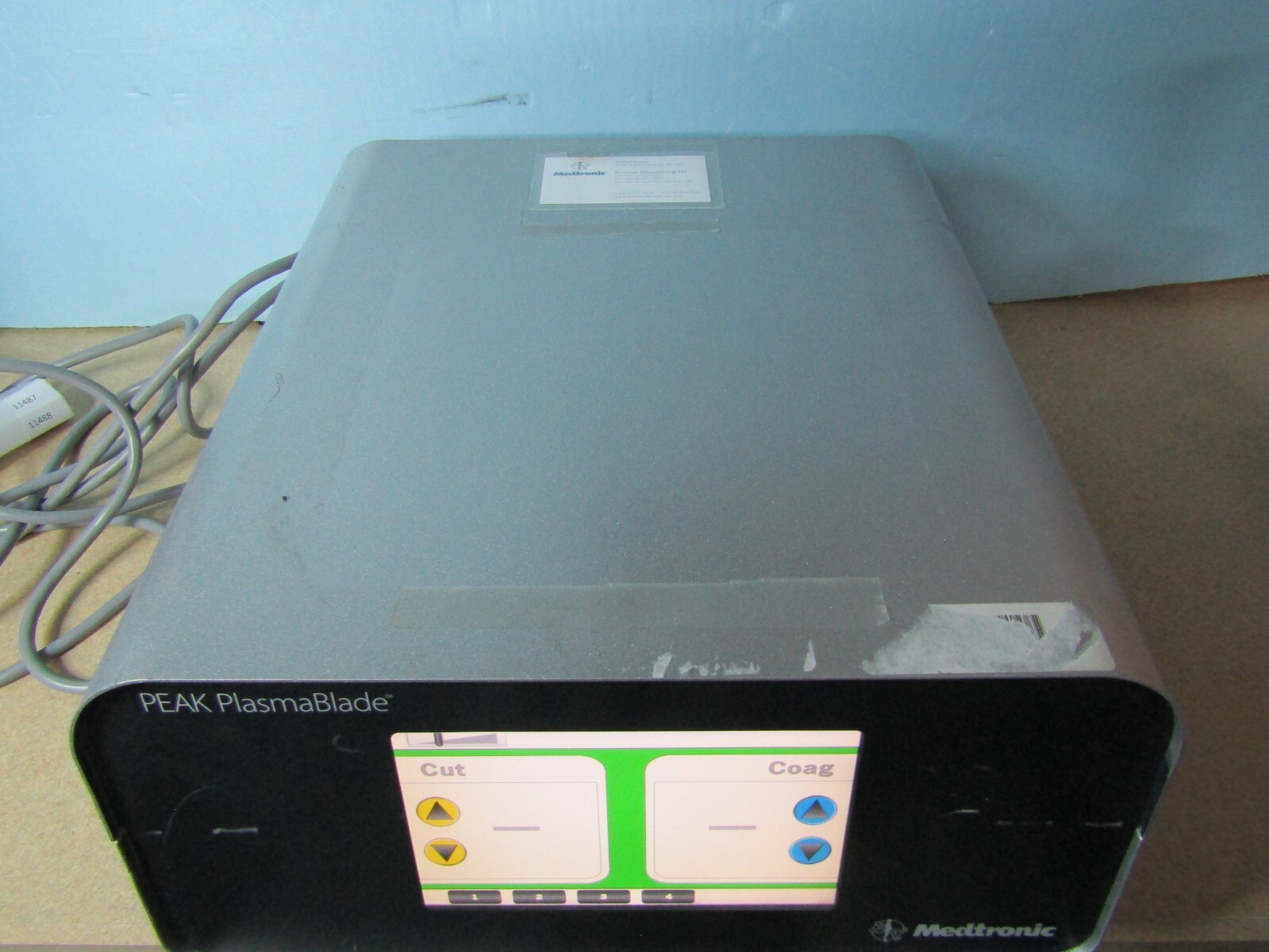 Medtronic PEAK PlasmaBlade PS100-100RF PULSARII Generator Electrosugrical Unit