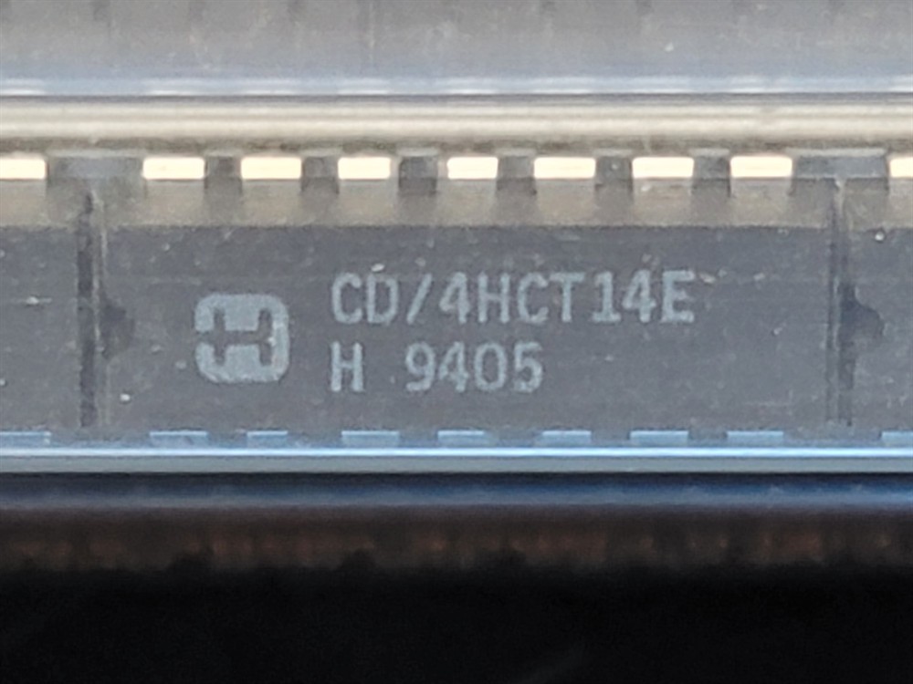 New (148pcs) CD74HCT14E HARRIS SEMI IC Logic