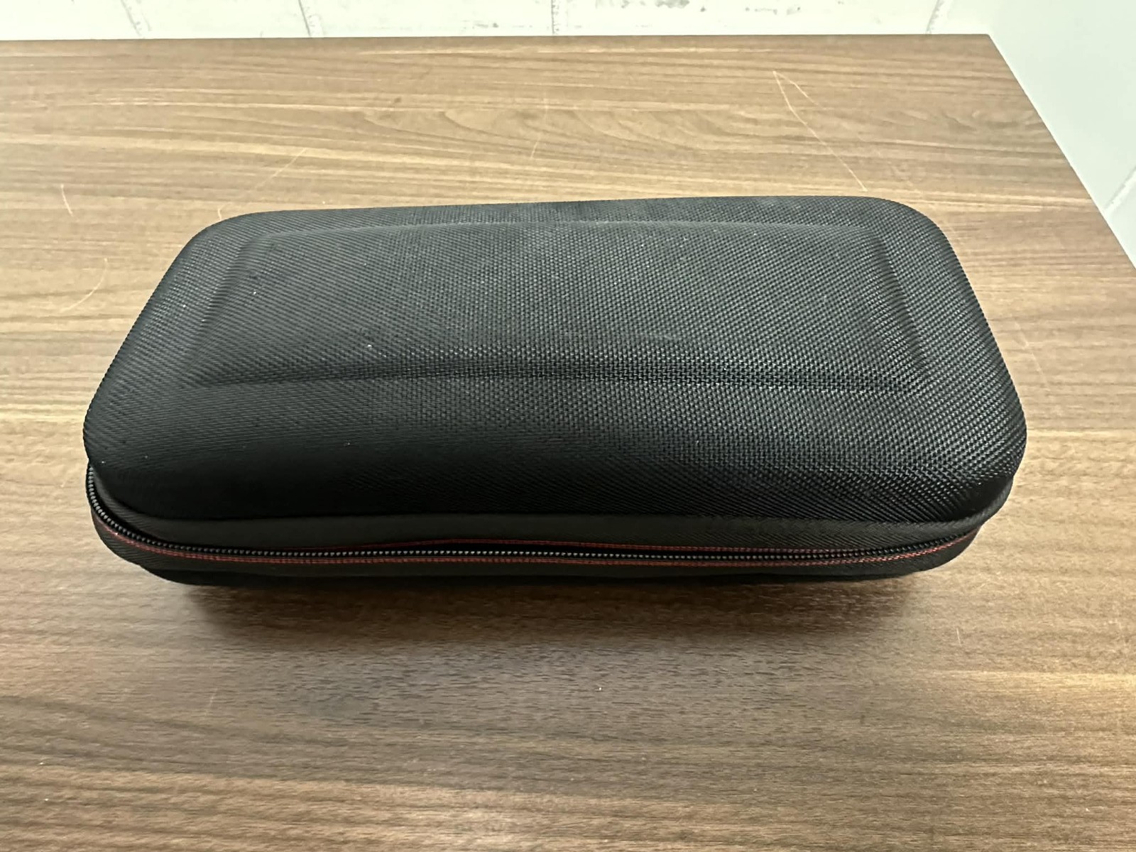 Hard Shell Nylon Black And Red Deluxe Carrying Case For Original Nintendo 9E