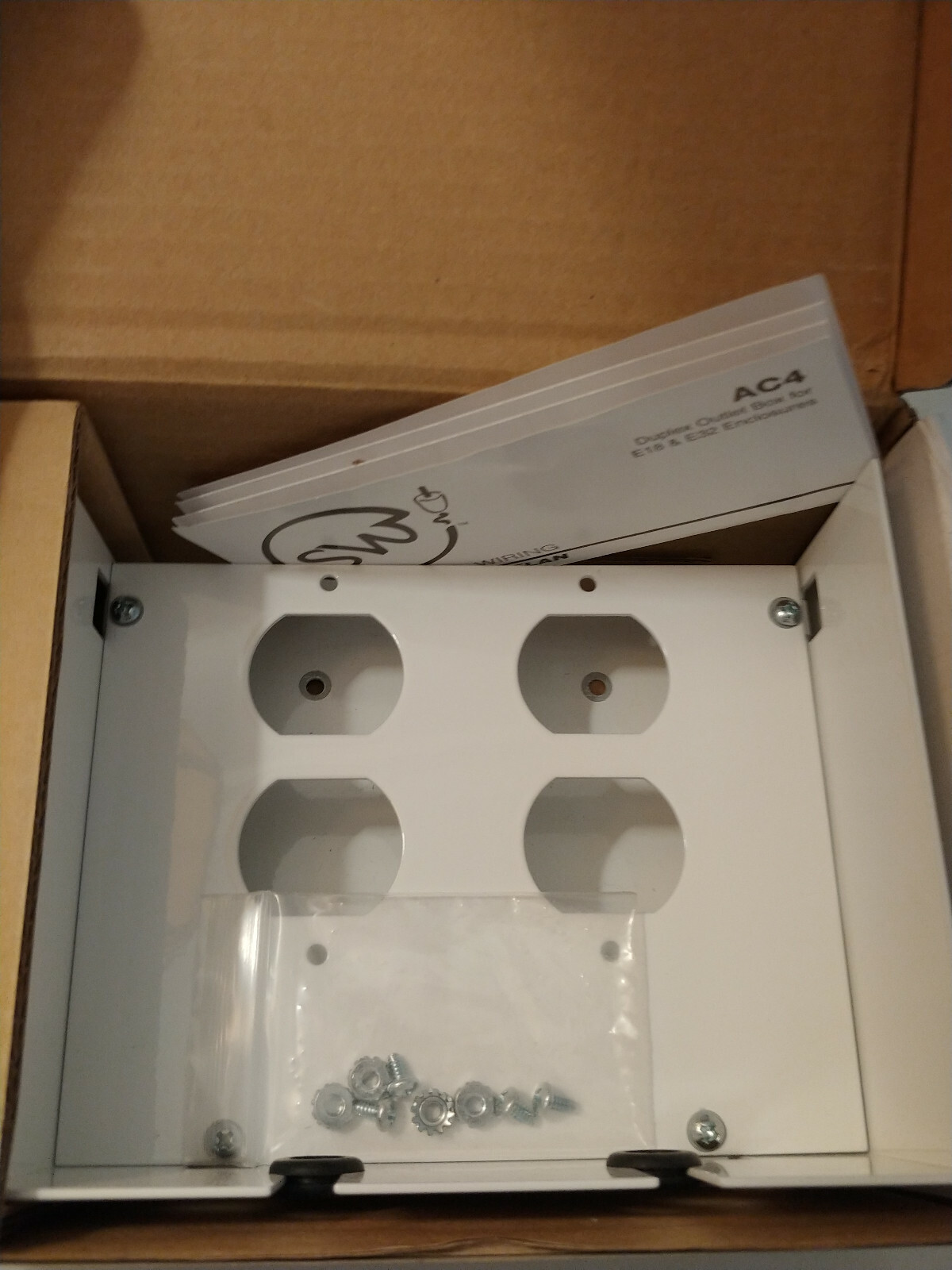 ELAN AC4 Duplex Outlet Box (In-Wall Panels) - NEW