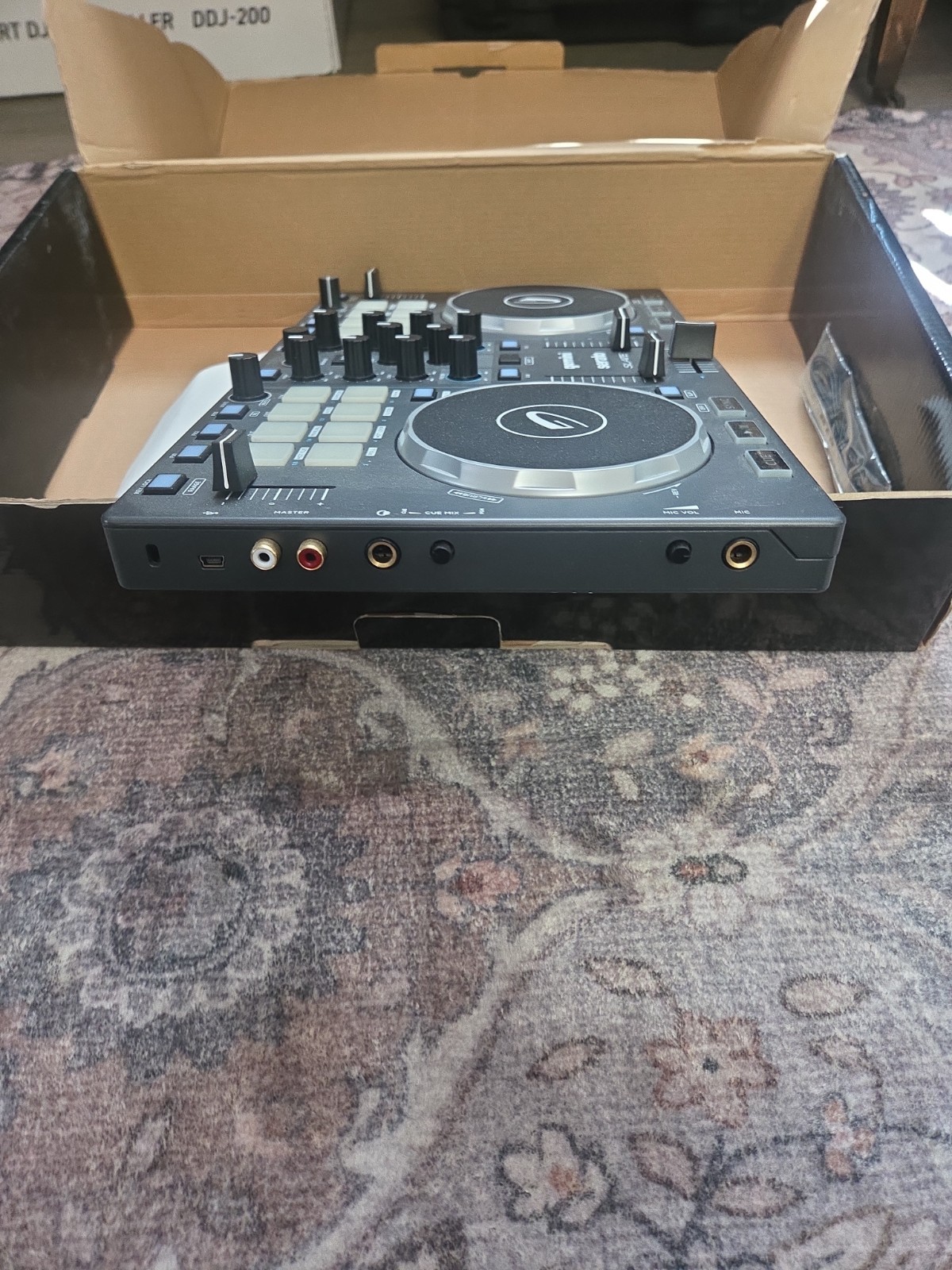 Gemini SLATE 2-Channel Slim DJ MIDI Controller NEW IN BOX +++++