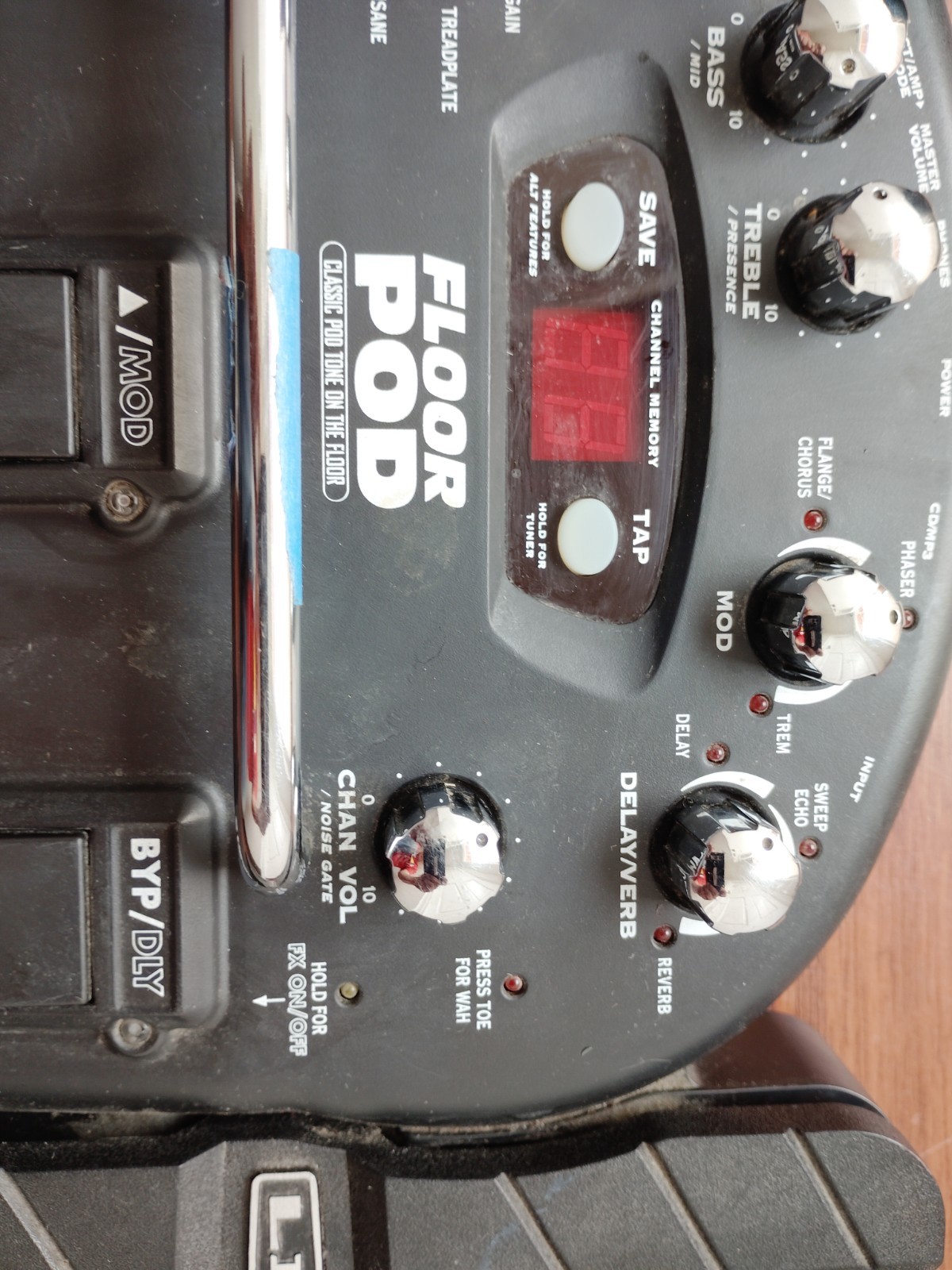 Line 6 Floor POD Multi Effects Pedal Front Side Cover Missing Tested Works Rare