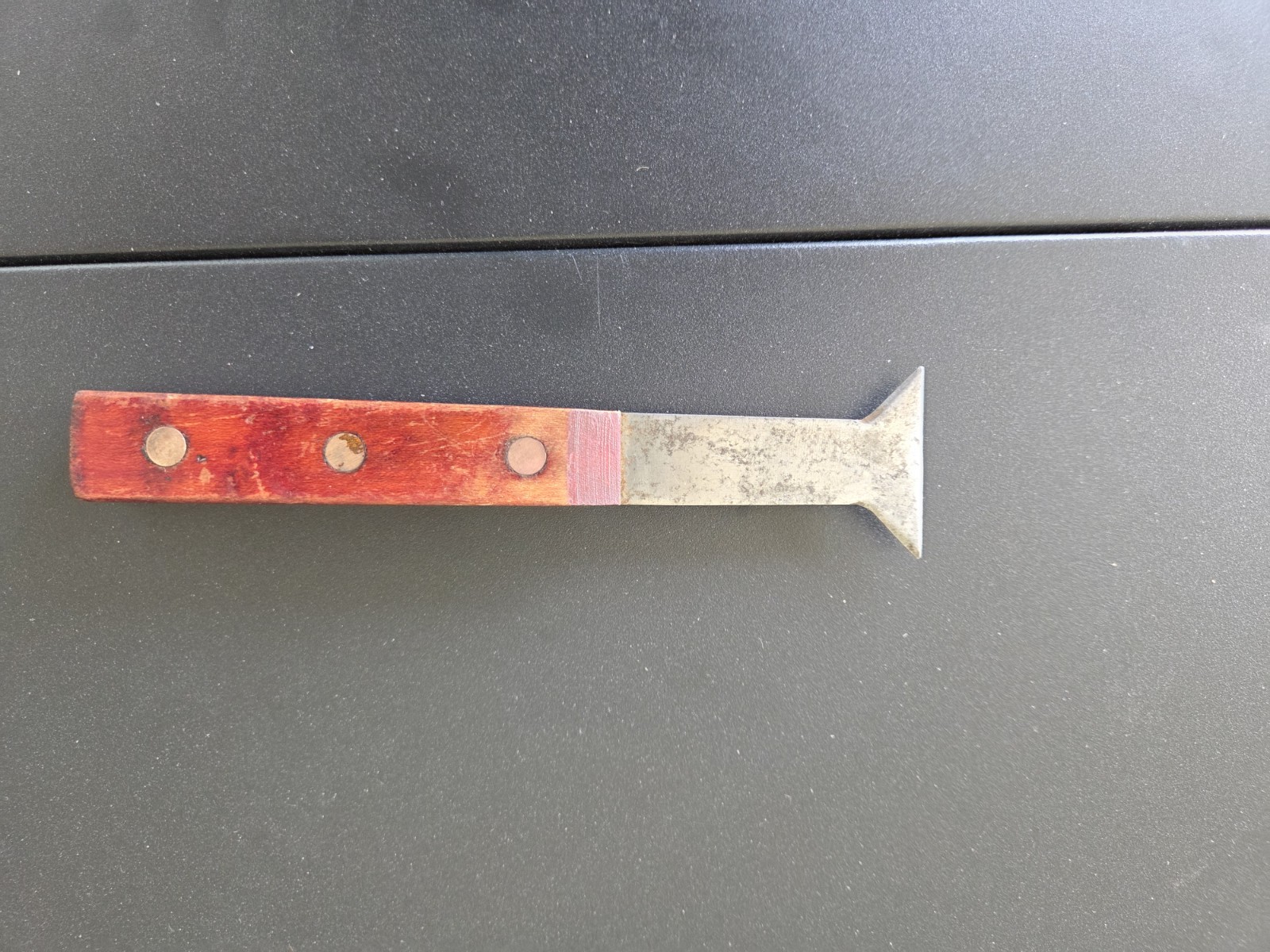Vintage window glazing tool, Paint Scraper, Putty knife,wood handle