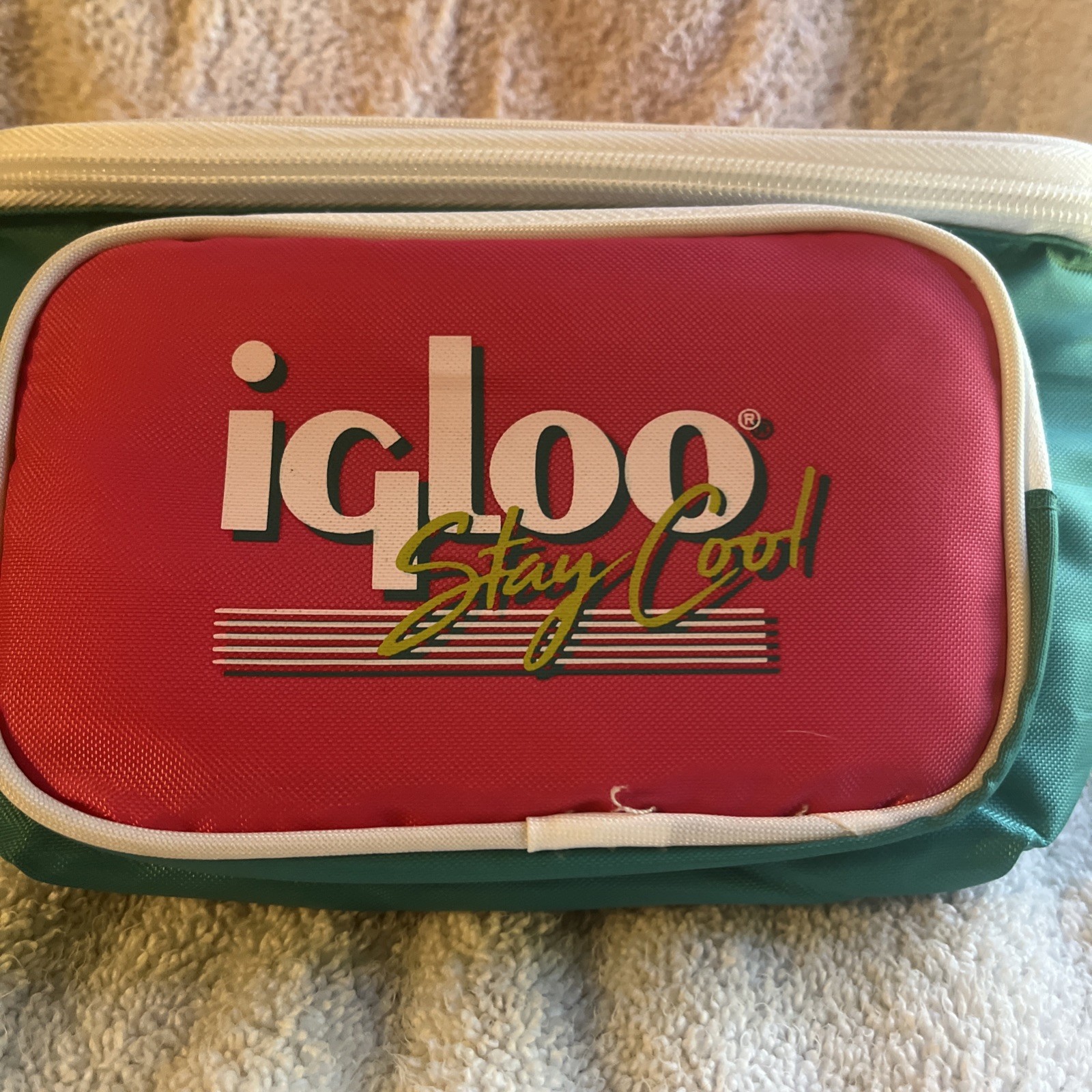 NEW Igloo Stay Cool Fanny Pack Cooler Throwback 90's Retro Neon Yellow Teal Pink