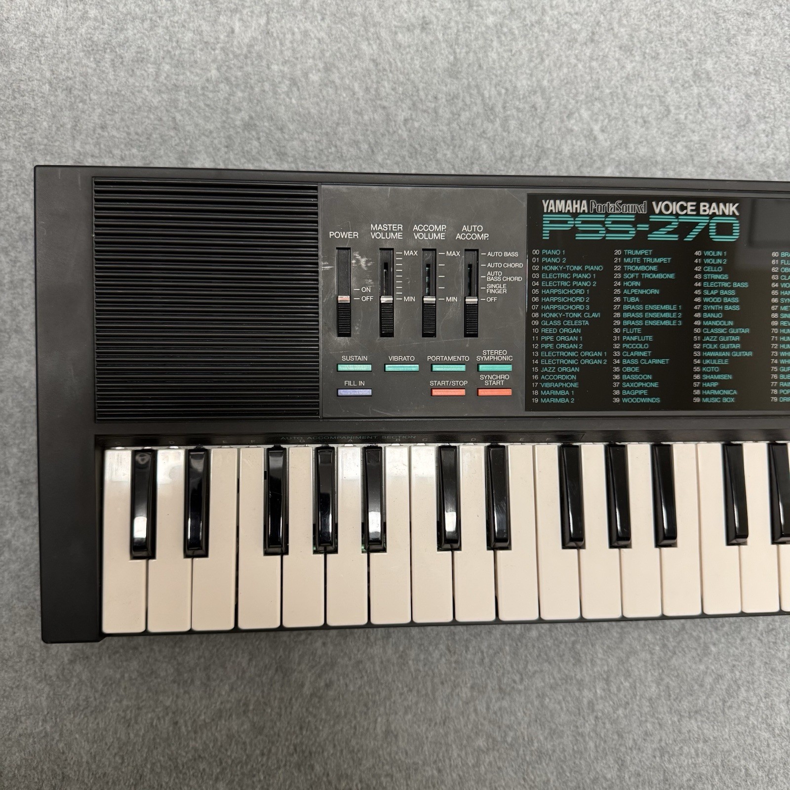 Yamaha PortaSound PSS-270 49-Key Electronic Keyboard