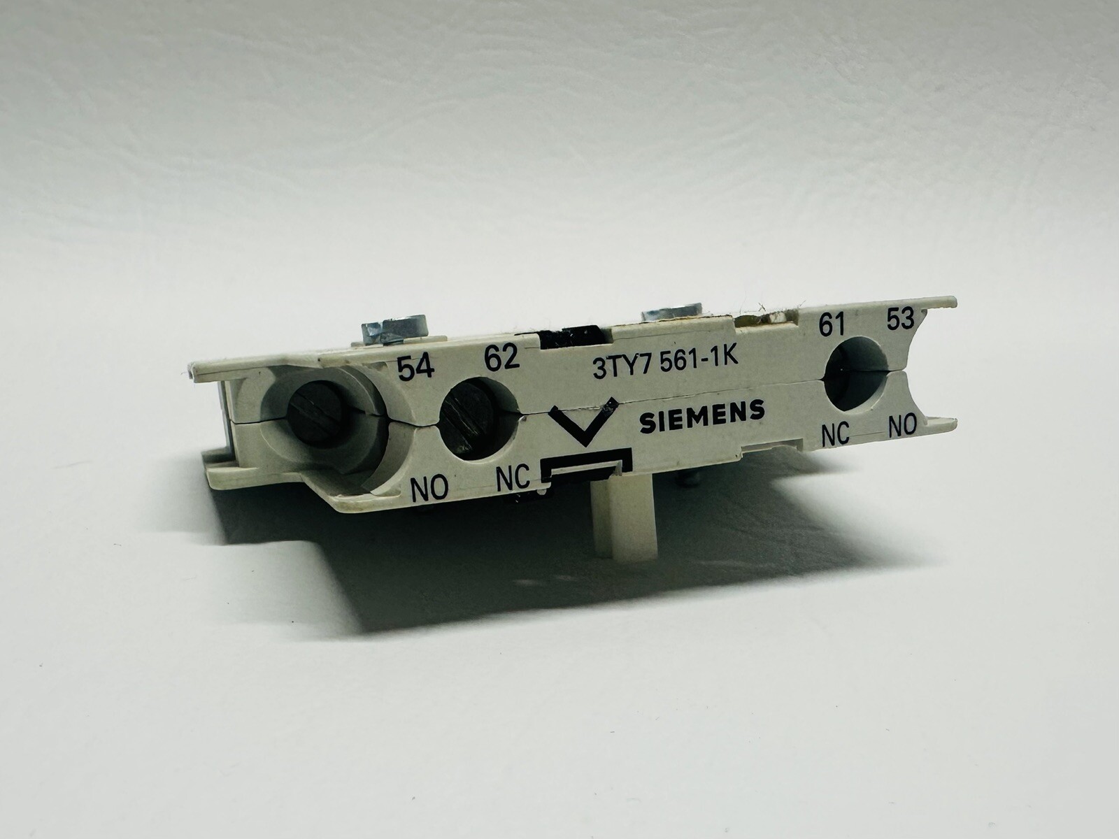 Siemens 3TY7561-1K Contact Block
