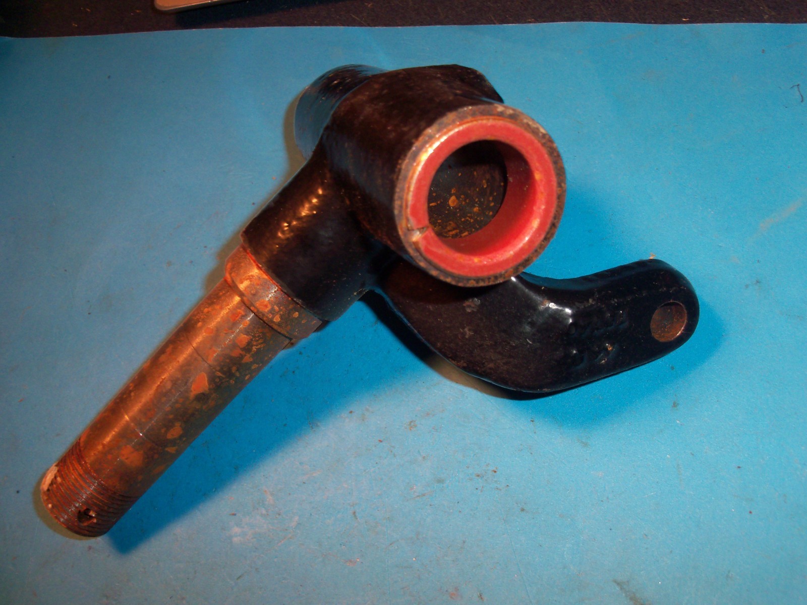 NEW EZGO Gas & Electric LH SPINDLE ASSY 70673G04P OEM