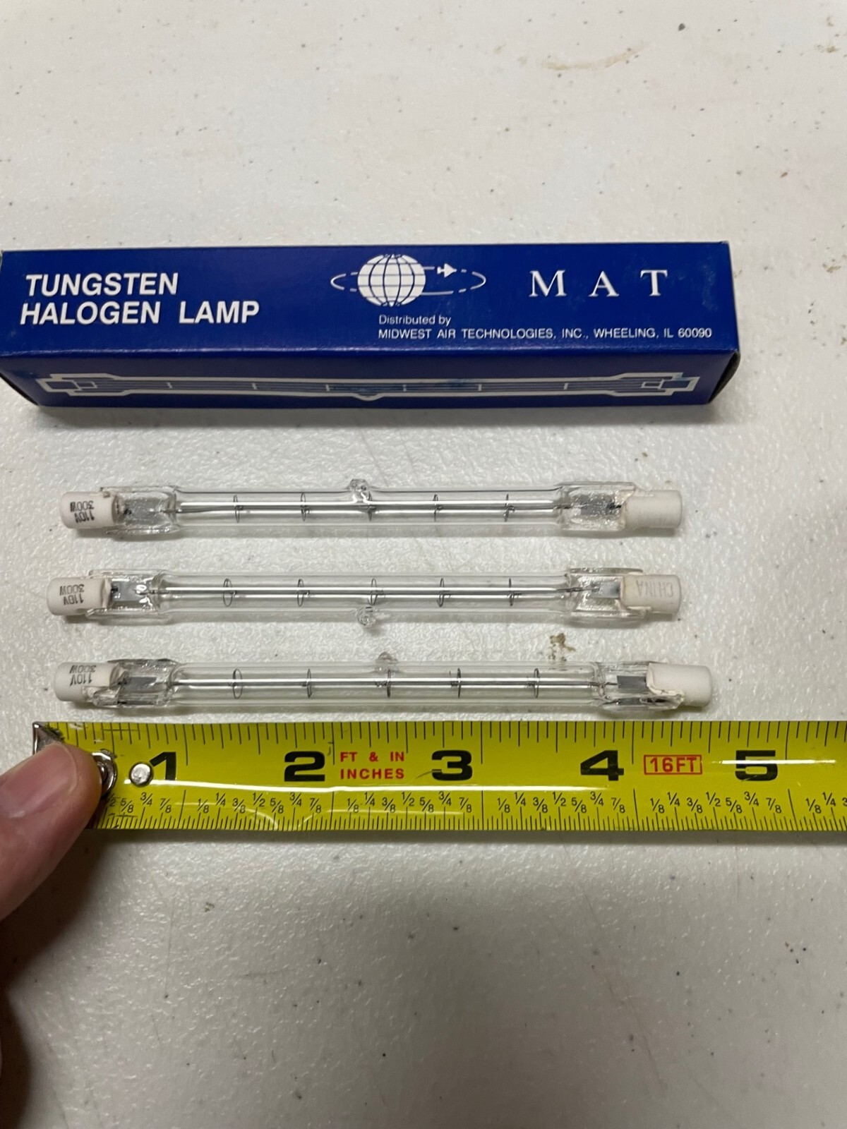 Tungsten Halogen Bulb 300 Watt J118 T3   4-pk