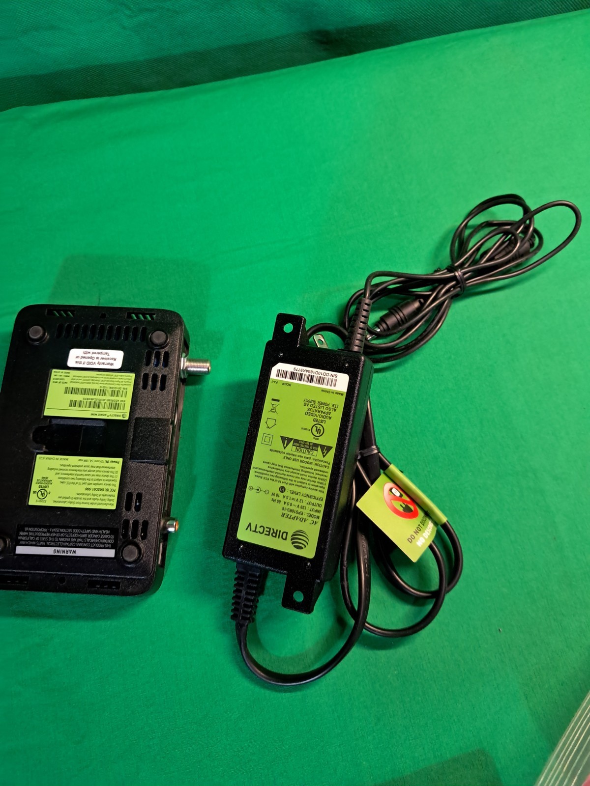 Direct TV Genie Mini (B3) WITH POWER CORD