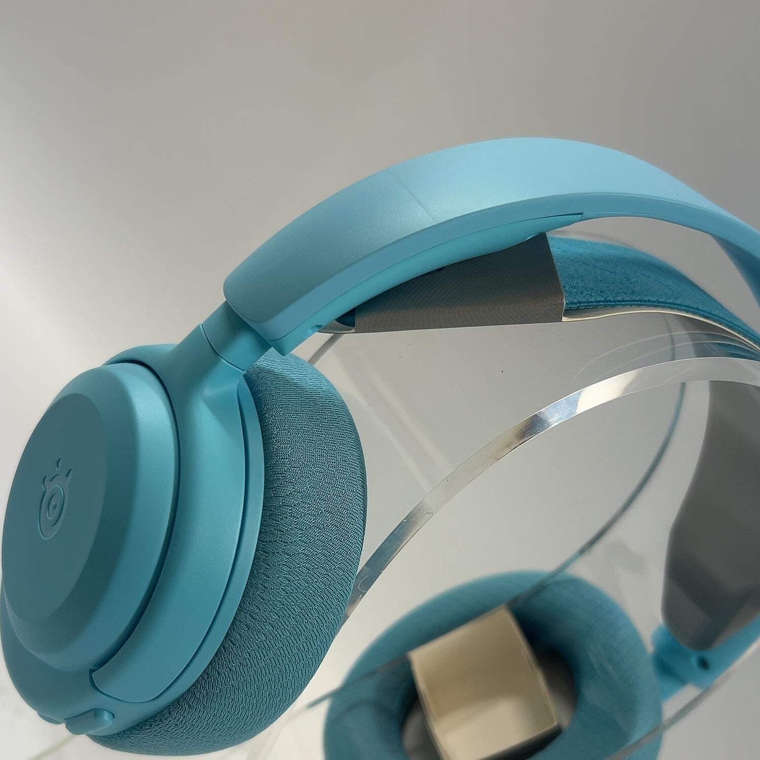 SteelSeries Arctis Nova 3 Over Ear Gaming Headset Blue HS40 WIRELESS