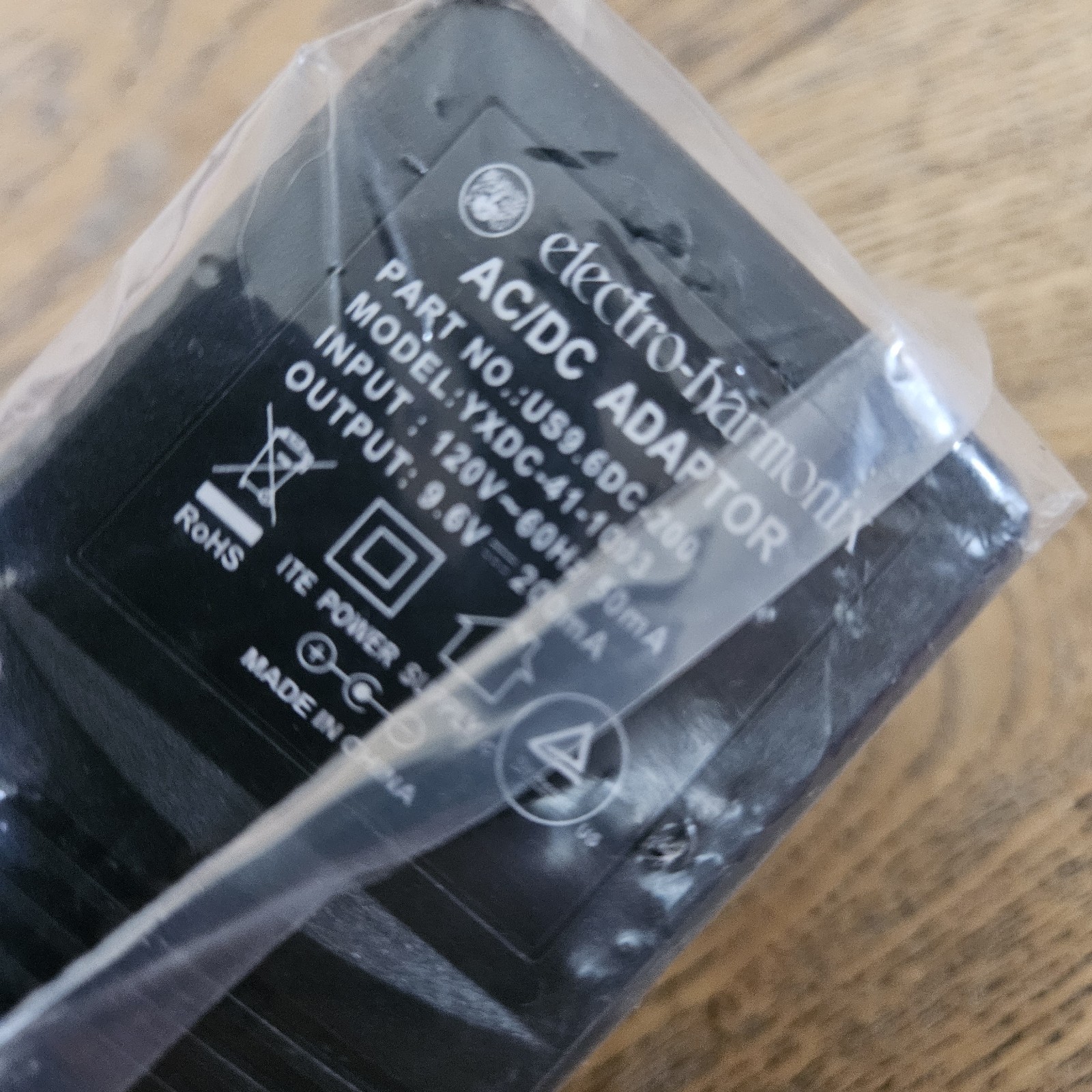 Original Electro-Harmonix 9.6V Power Supply Adapter