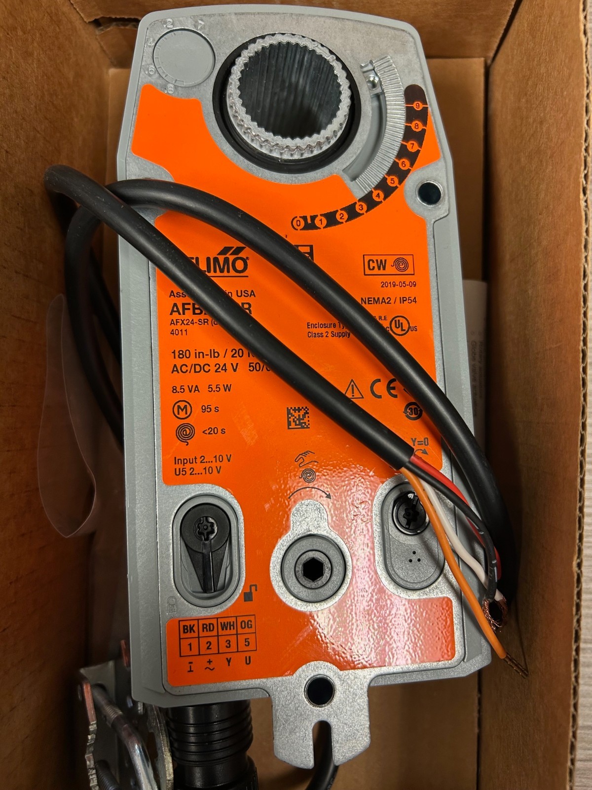 Belimo AFB24-SR Damper Actuator AC/DC 24V 180in-lb New opne box