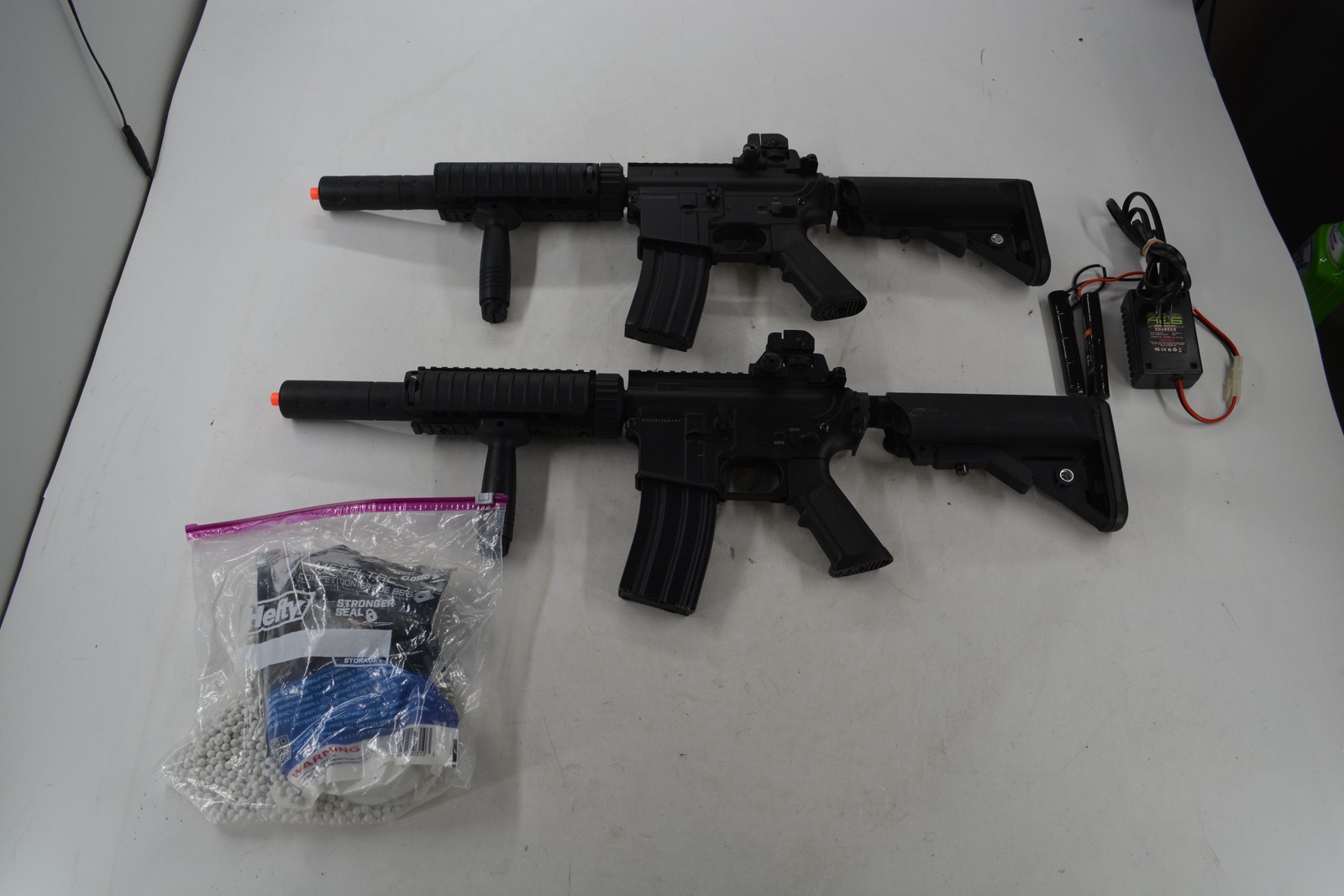 Airsoft Electric Rifle Lot Of 2 M4 Style AEG Black W/ BBs Charger Batteries